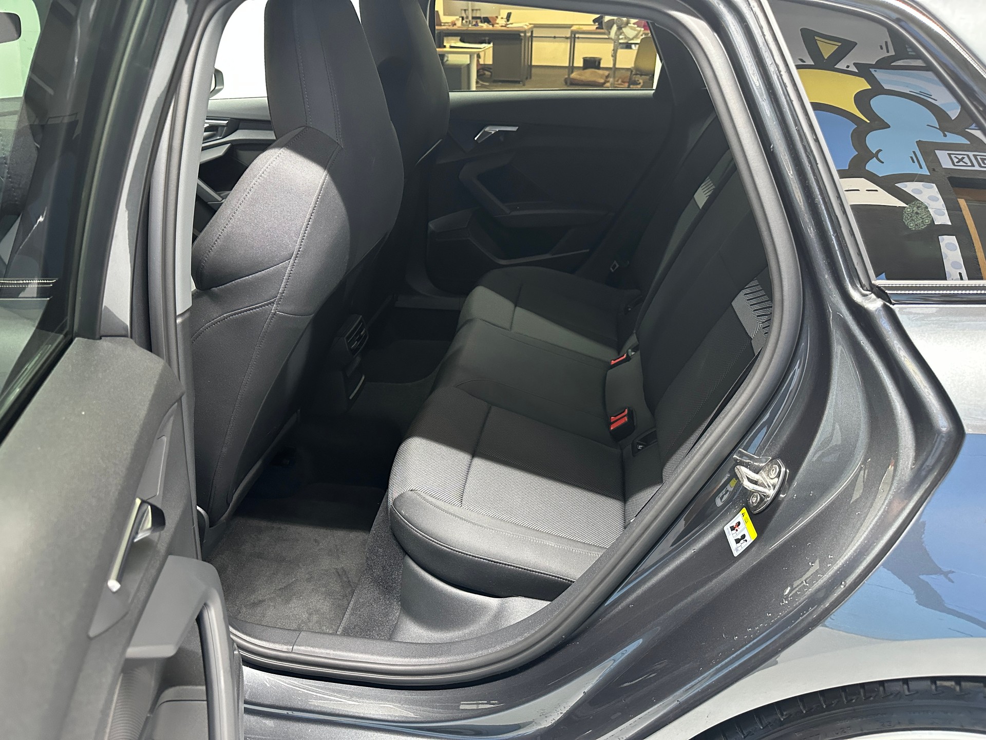 AUDI A3 Sportback 35 TFSI S line S-tronic-image-8