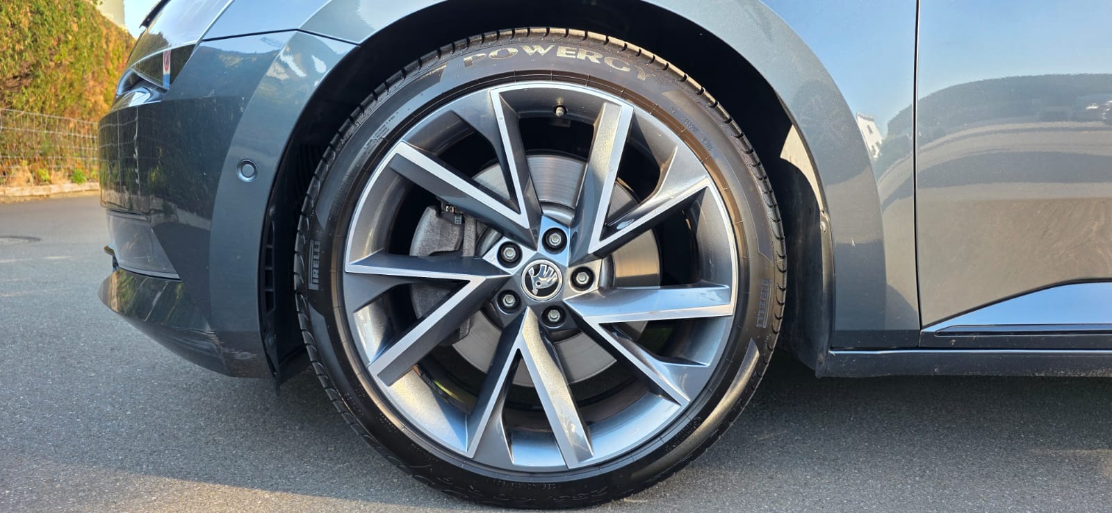 SKODA Superb 2.0 TSI SportLine+ 4x4 DSG-image-12