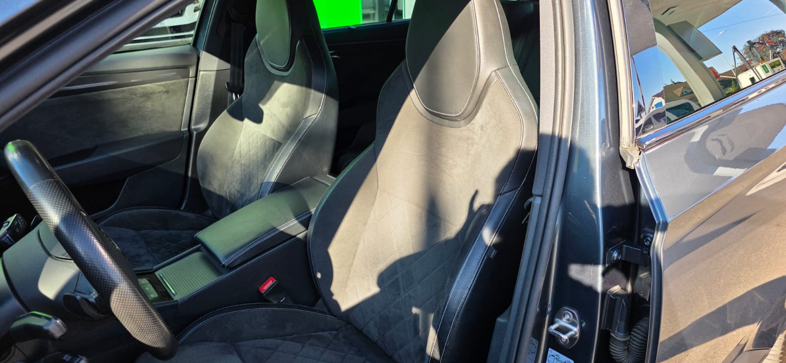 SKODA Superb 2.0 TSI SportLine+ 4x4 DSG-image-7