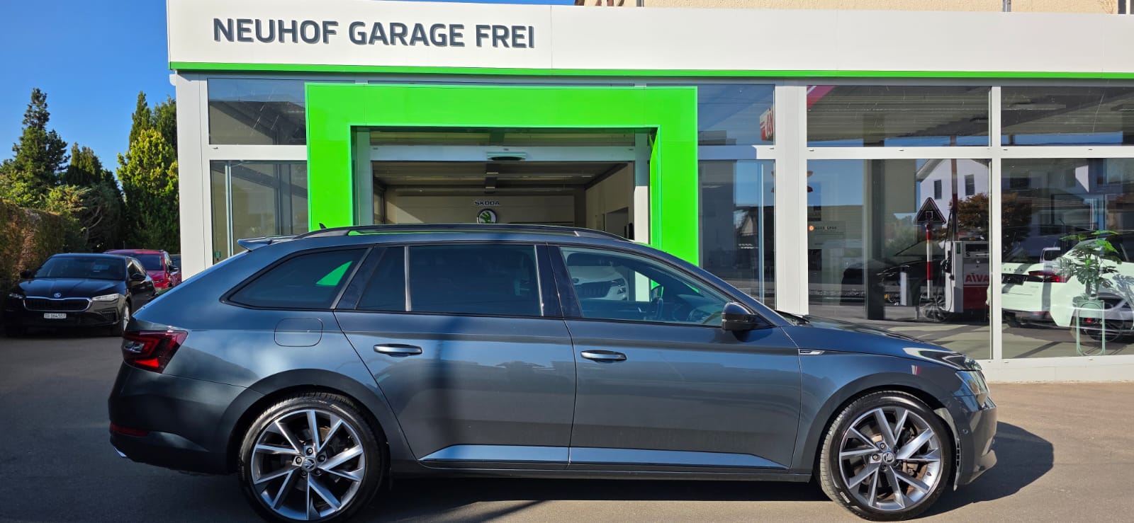 SKODA Superb 2.0 TSI SportLine+ 4x4 DSG-image-1