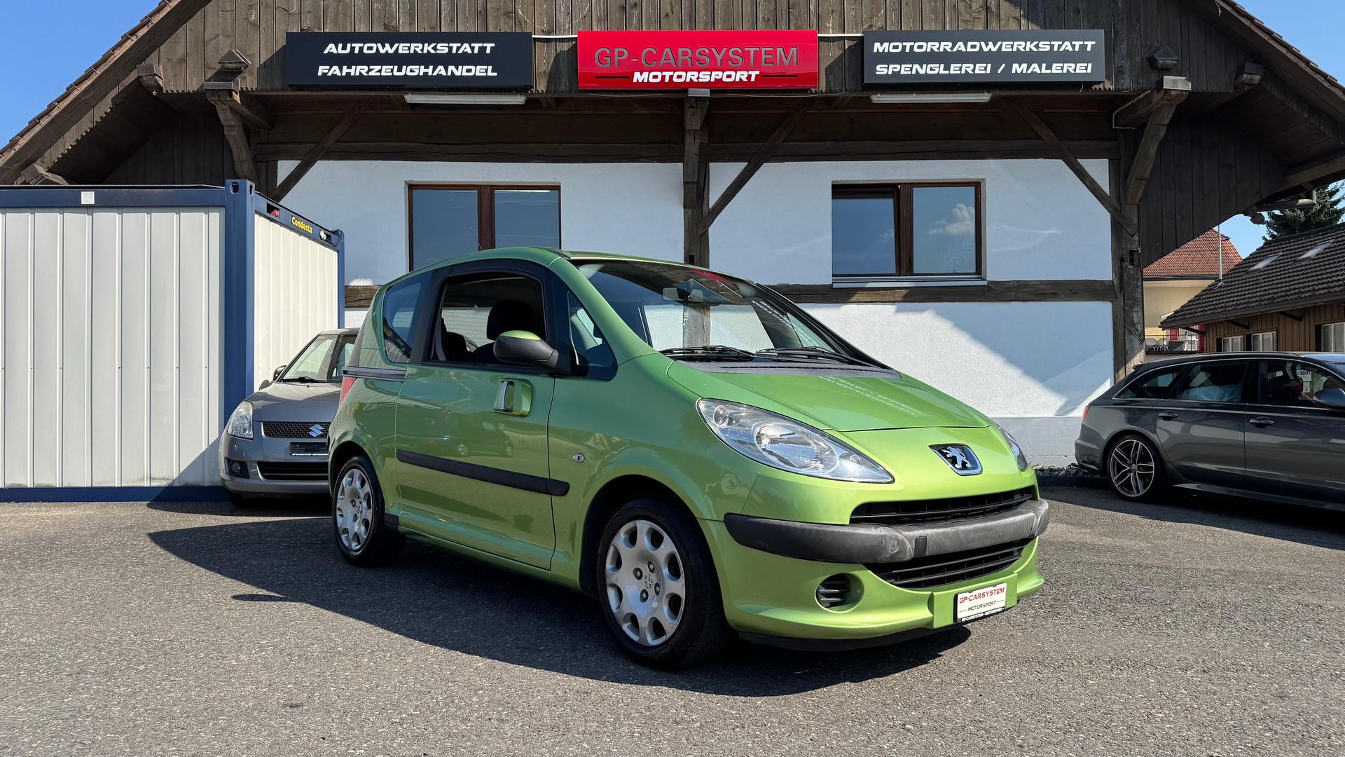 PEUGEOT 1007 1.4 Urban-image-0