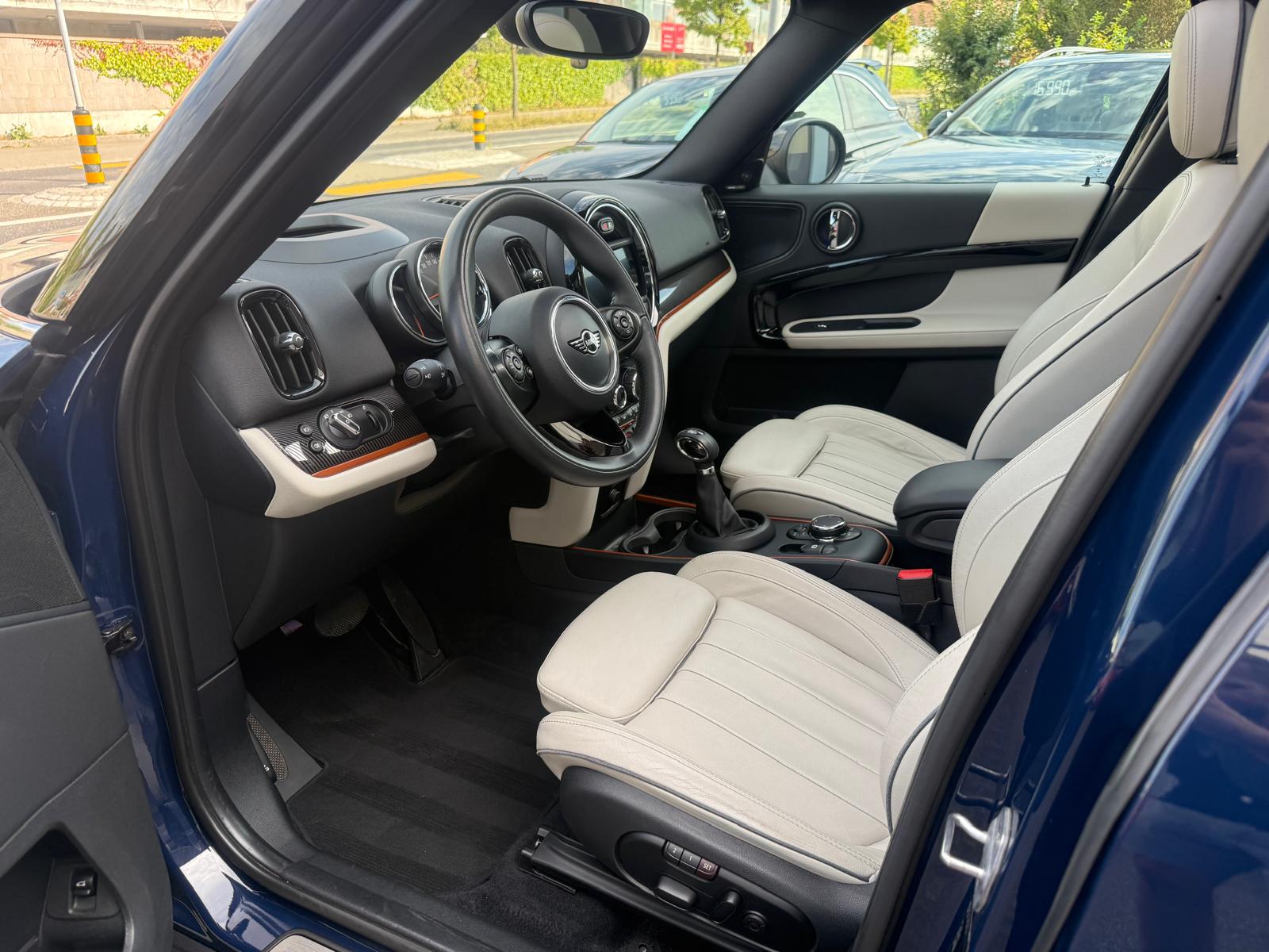 MINI Countryman Cooper S ALL4 Steptronic-image-8