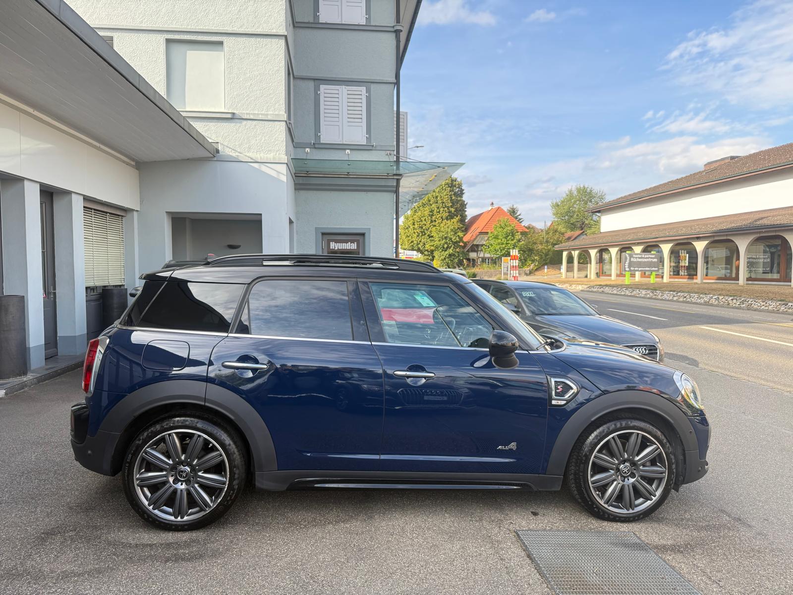 MINI Countryman Cooper S ALL4 Steptronic-image-5