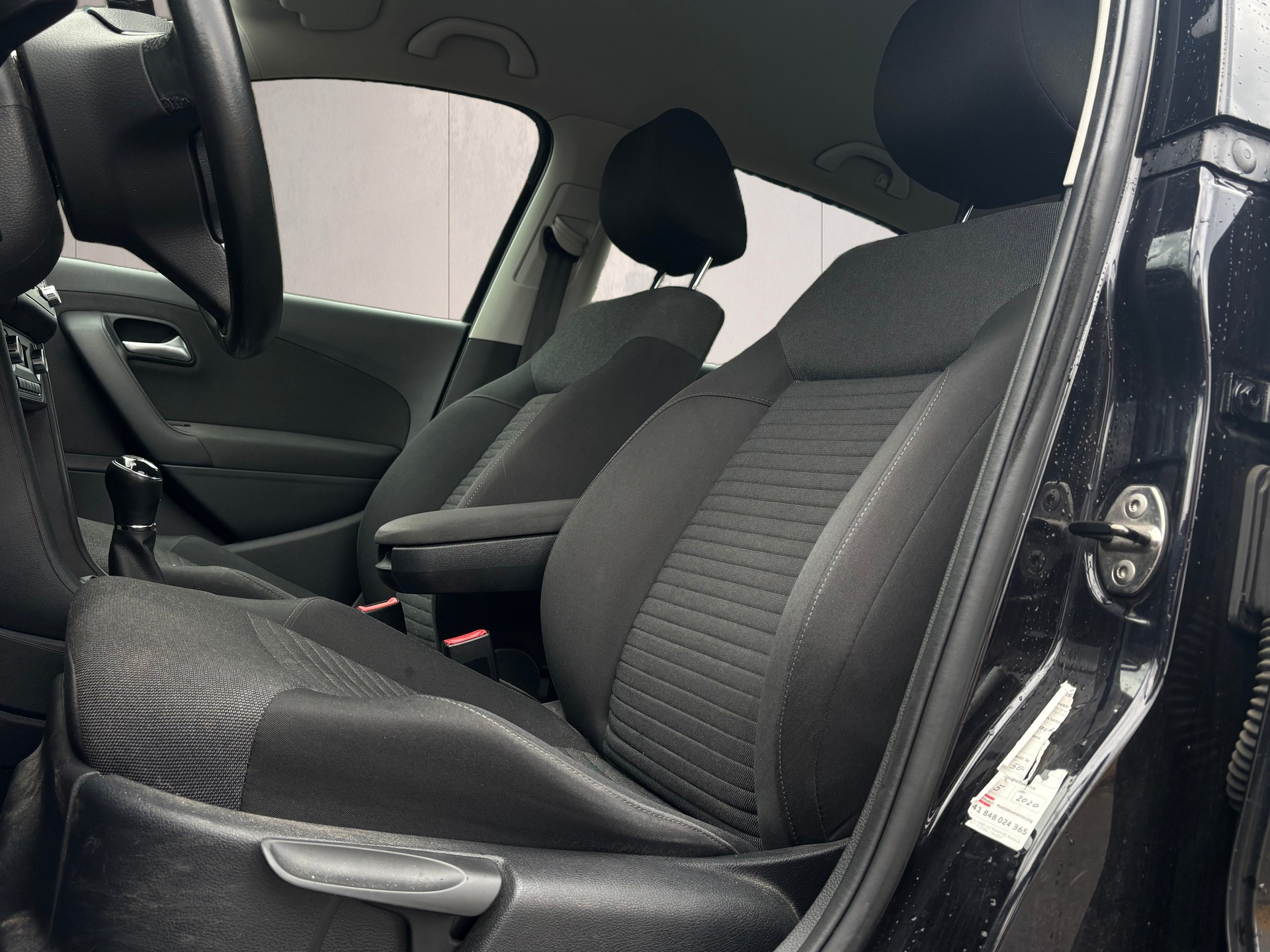 VW Polo 1.2 TSI Comfortline-image-7