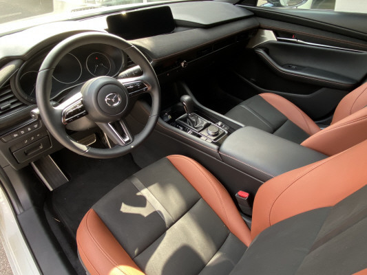MAZDA 3 HB G 140 Nagisa A-image-2