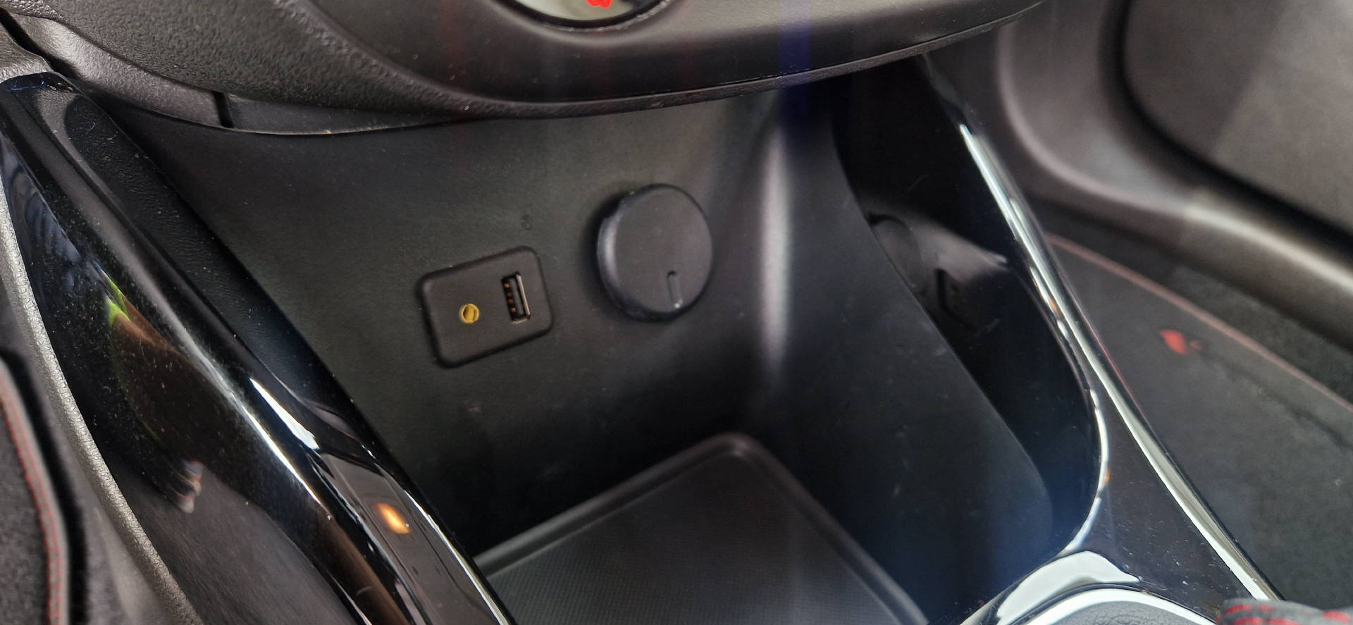 OPEL Adam 1.4i Turbo S S/S-image-9