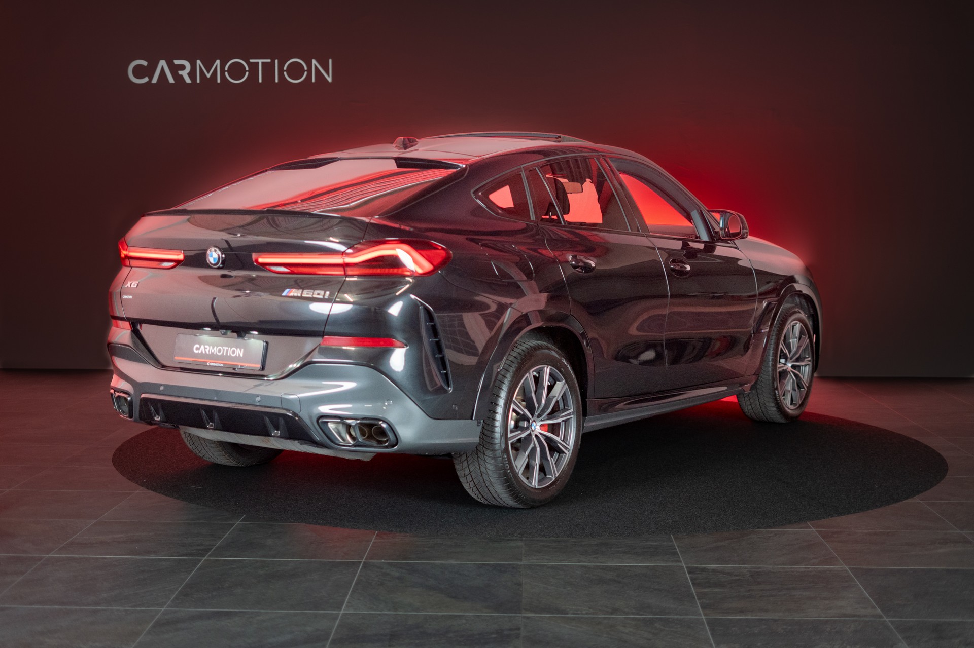 BMW X6 M60i M Sport Pro / Panorama-Glasdach / Bowers&Wilkins / 360°Kamera-image-3