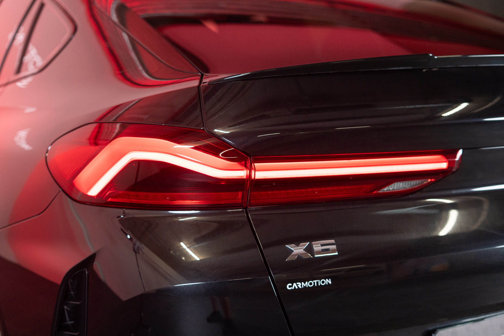 BMW X6 M60i M Sport Pro / Panorama-Glasdach / Bowers&Wilkins / 360°Kamera-image-7