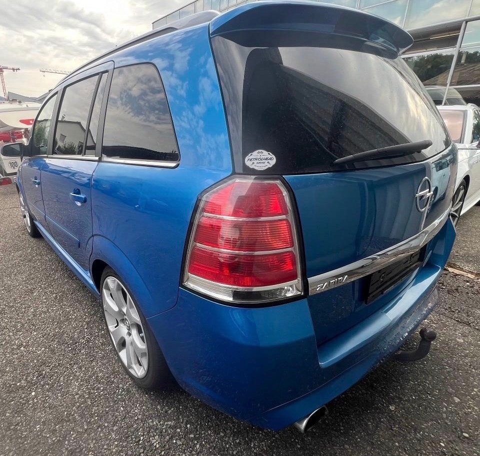 OPEL Zafira 2.0i 16V Turbo OPC-image-3