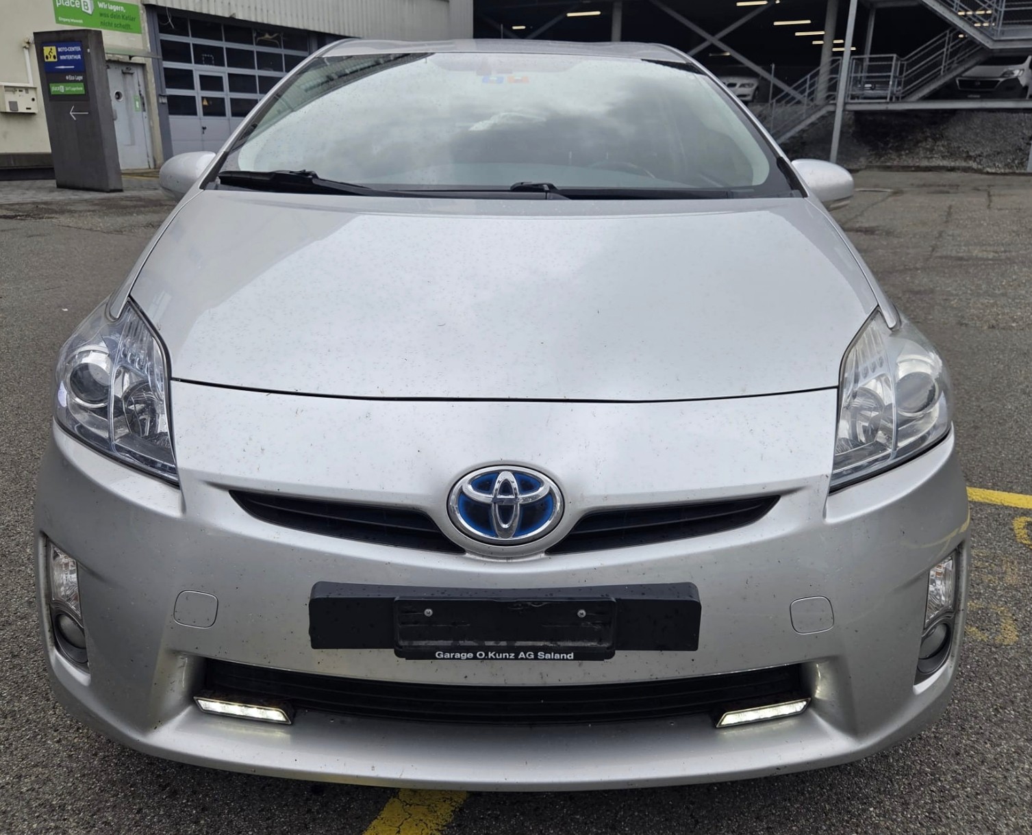 TOYOTA Prius 1.8 16V HSD Sol-image-0