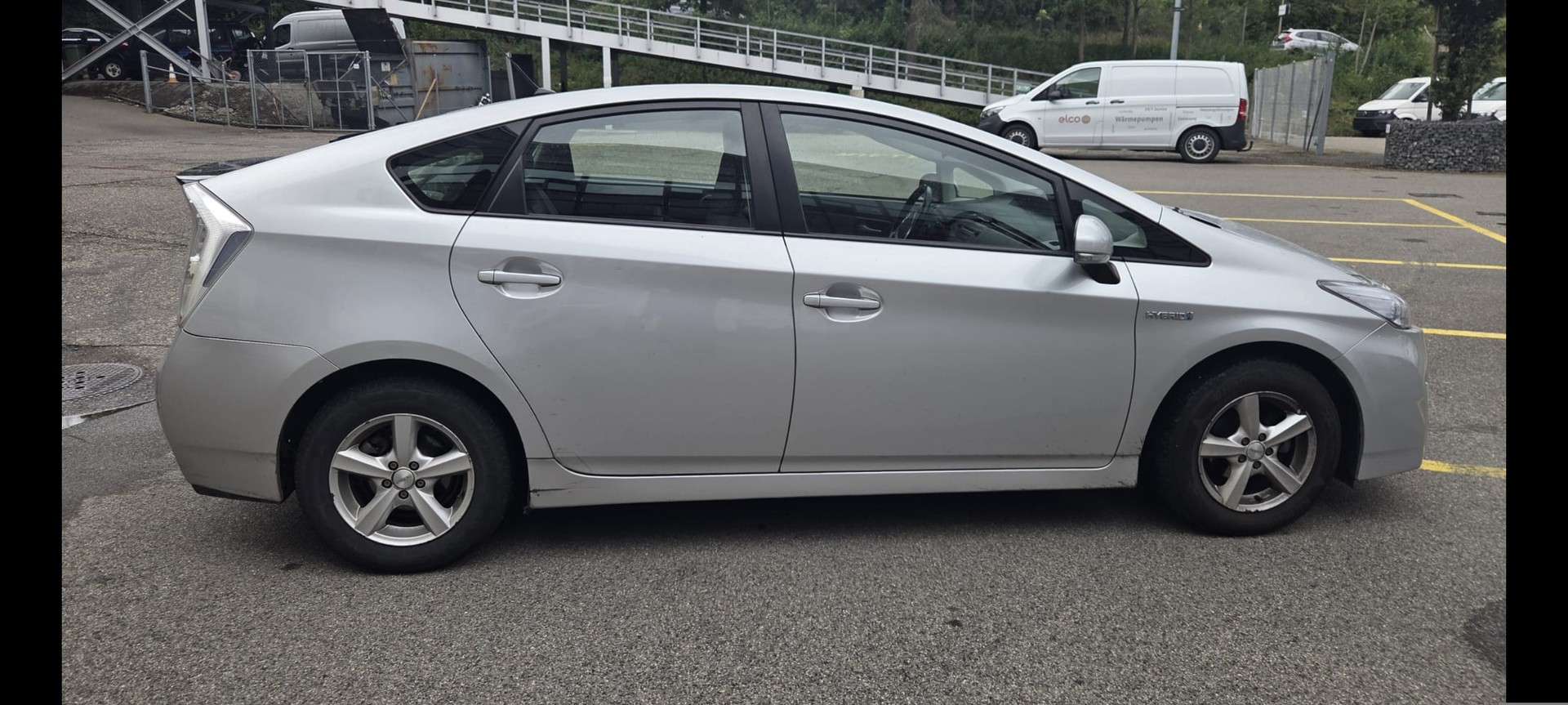 TOYOTA Prius 1.8 16V HSD Sol-image-6