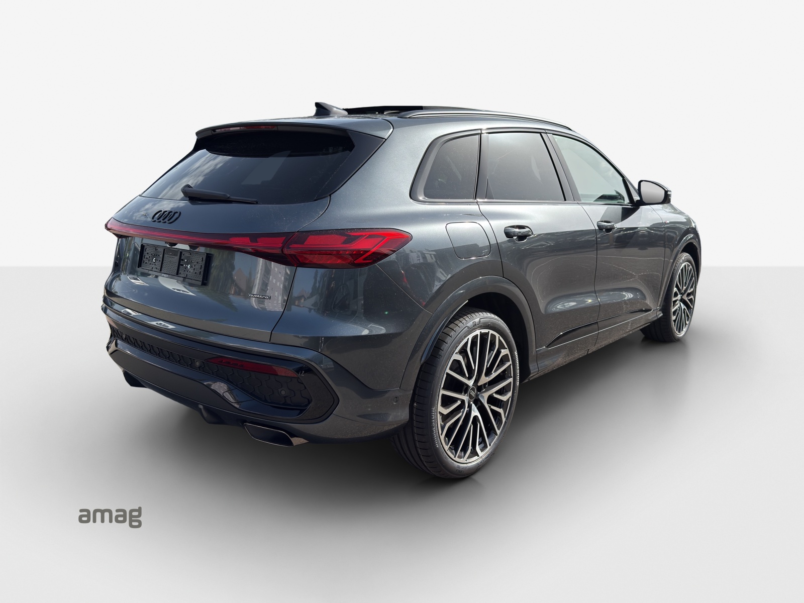 AUDI Q5 TFSI quatto 150 kW S-tronic-image-4