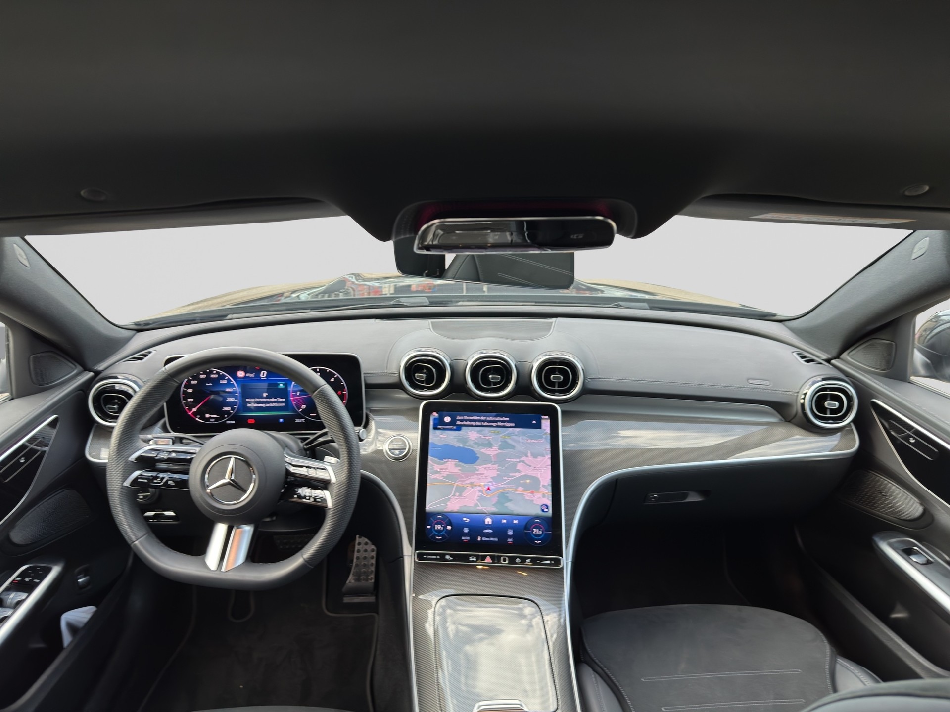 MERCEDES-BENZ 300 C 300 d AMG Line-image-13