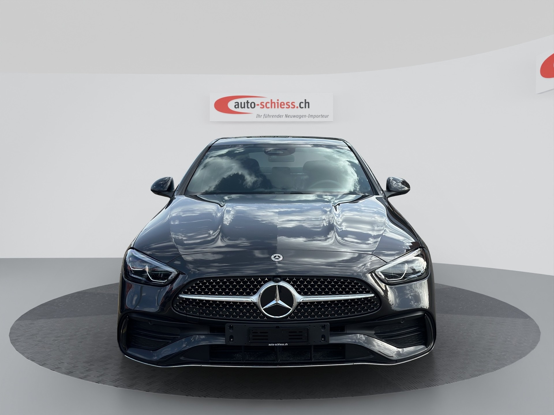 MERCEDES-BENZ 300 C 300 d AMG Line-showroom-element-1