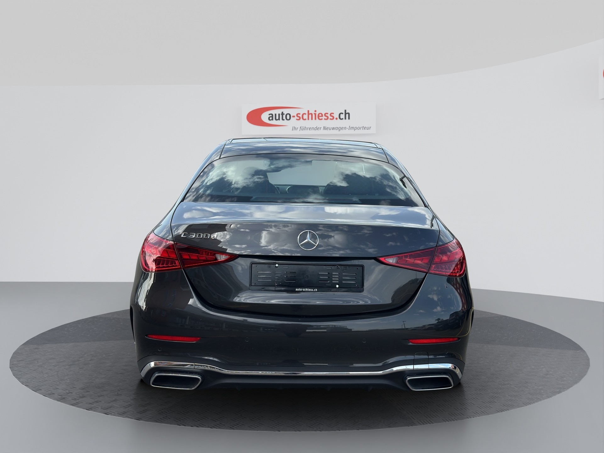 MERCEDES-BENZ 300 C 300 d AMG Line-showroom-element-2