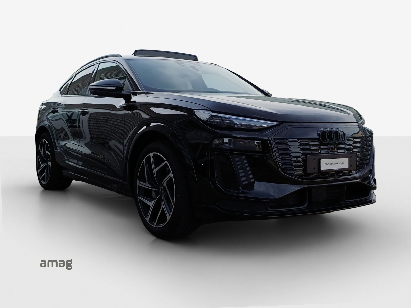 AUDI Q6 Sportback e-tron quattro-image-5