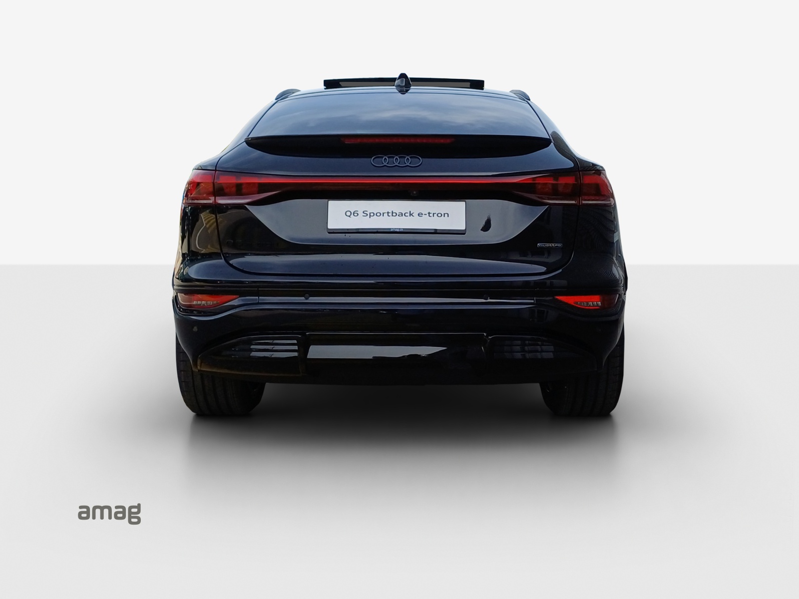 AUDI Q6 Sportback e-tron quattro-image-3