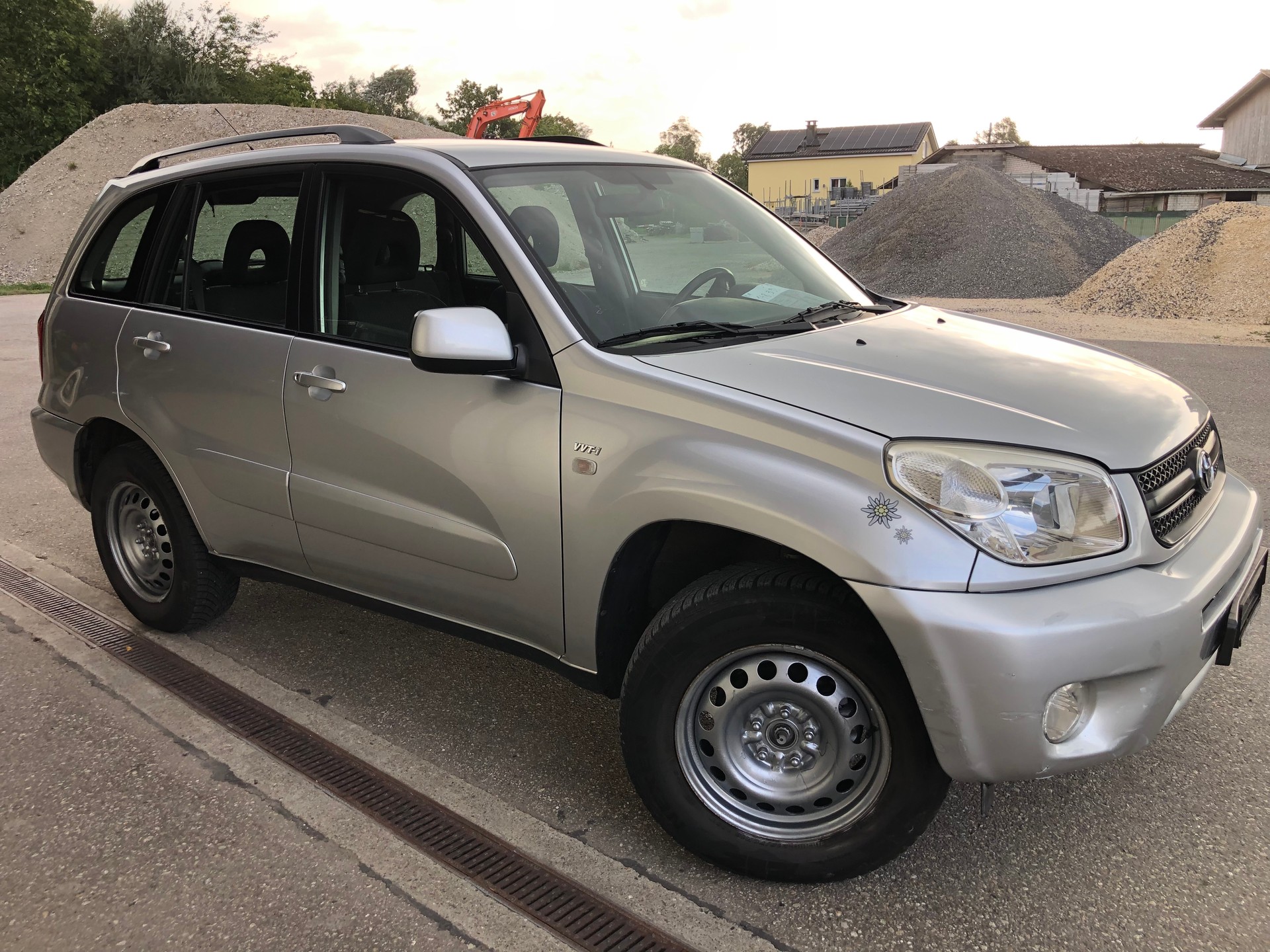 TOYOTA RAV-4 2.0 16V Linea Sol-image-1