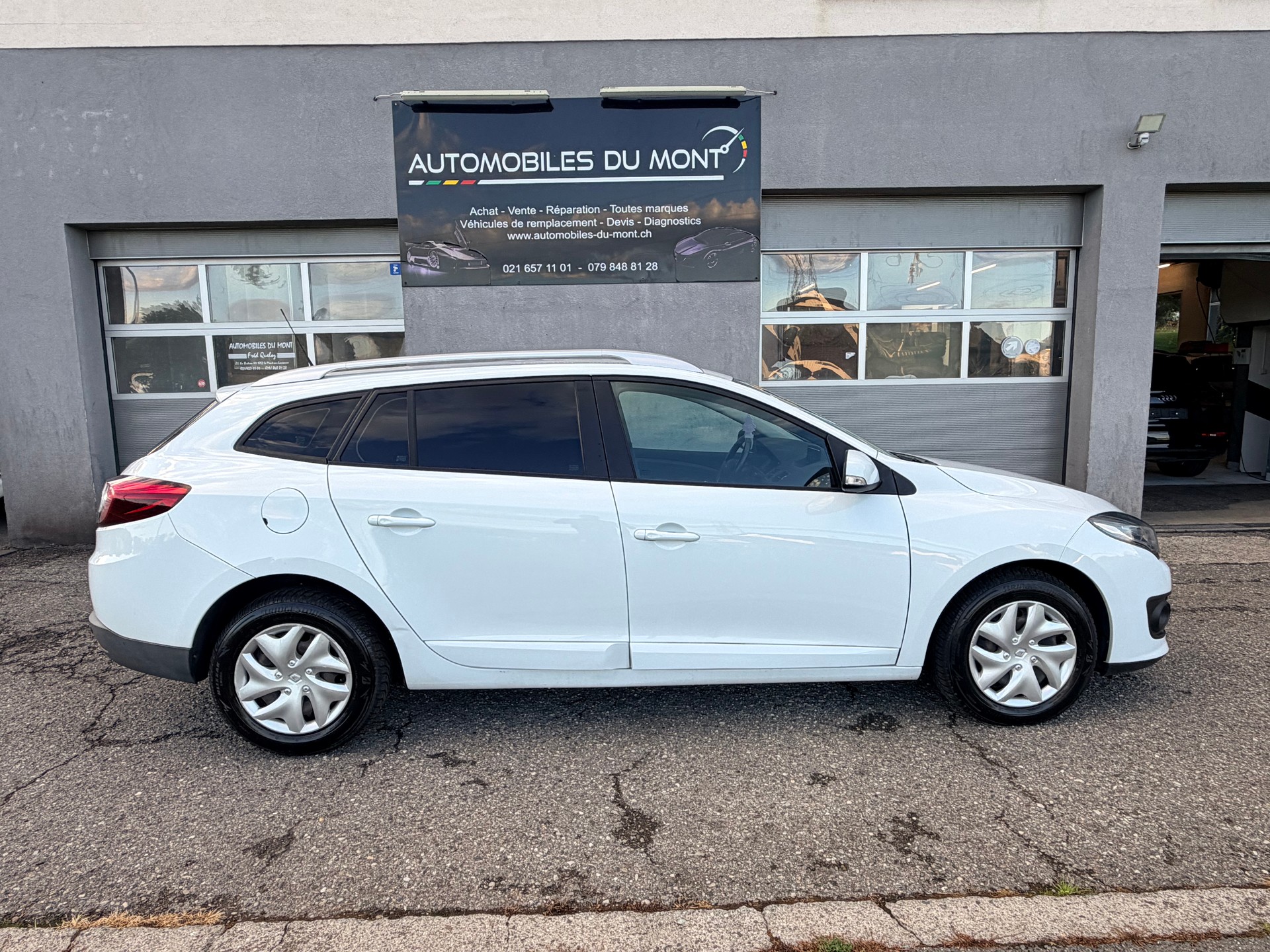 RENAULT Mégane Grandtour 1.5 dCi Limited EDC-image-2