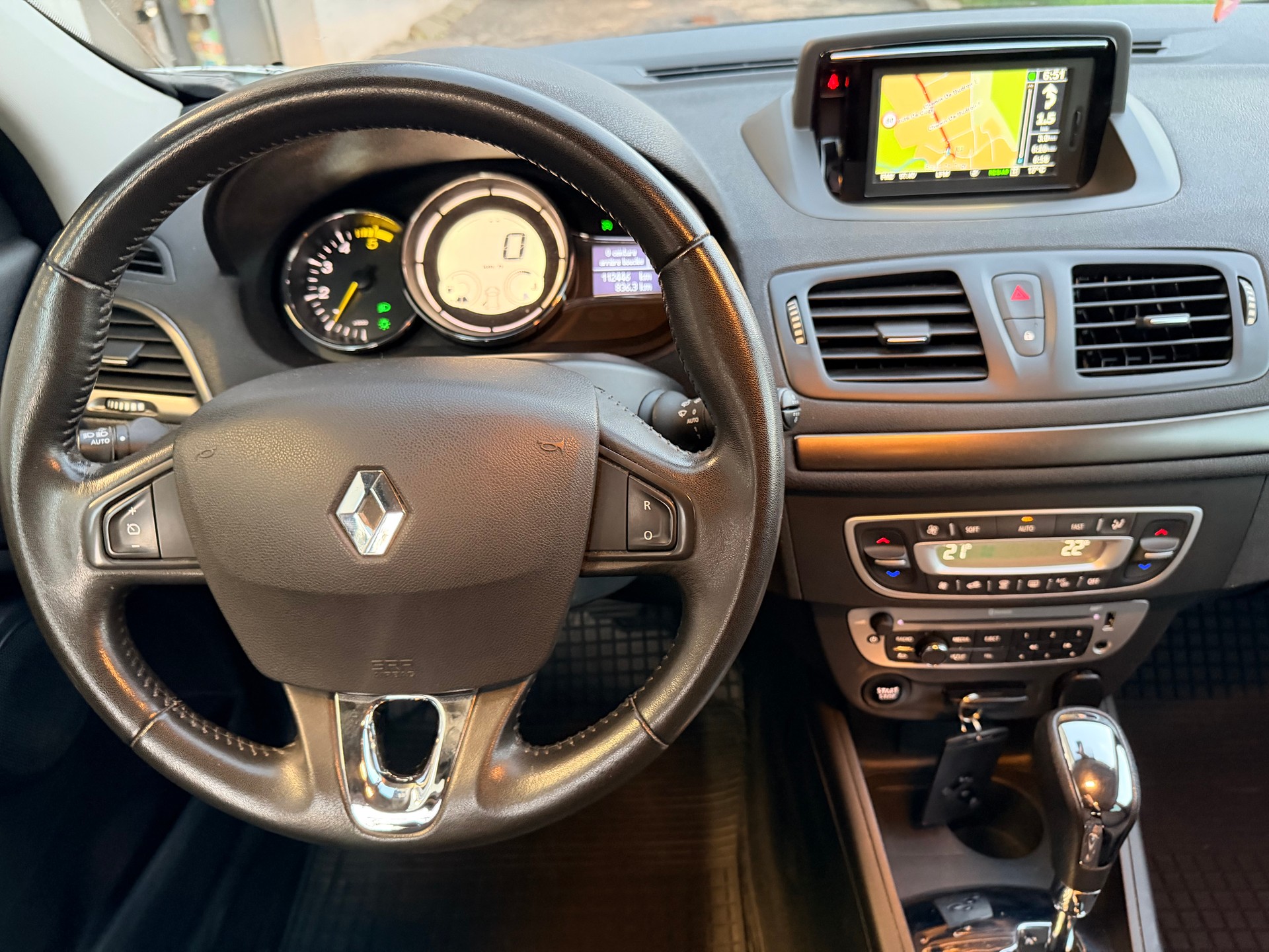 RENAULT Mégane Grandtour 1.5 dCi Limited EDC-image-10