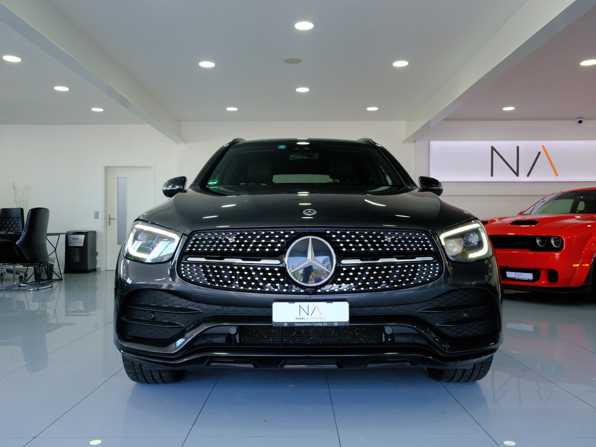 MERCEDES-BENZ GLC 220 d AMG Line 4Matic 9G-Tronic-image-2