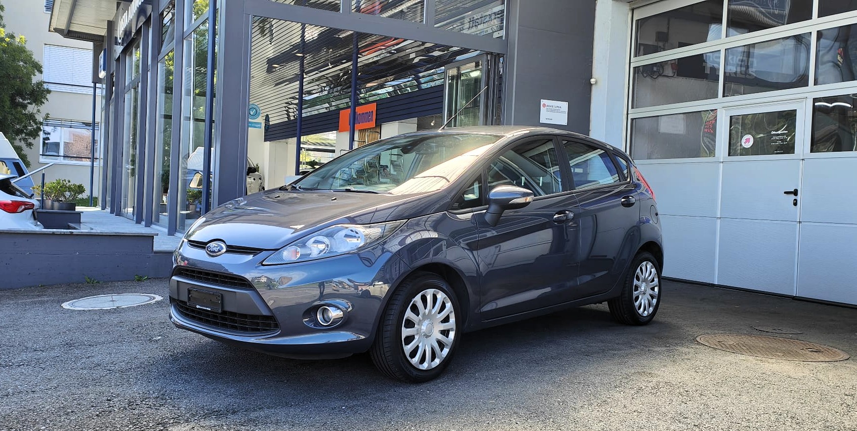 FORD Fiesta 1.25 16V Ambiente-image-0