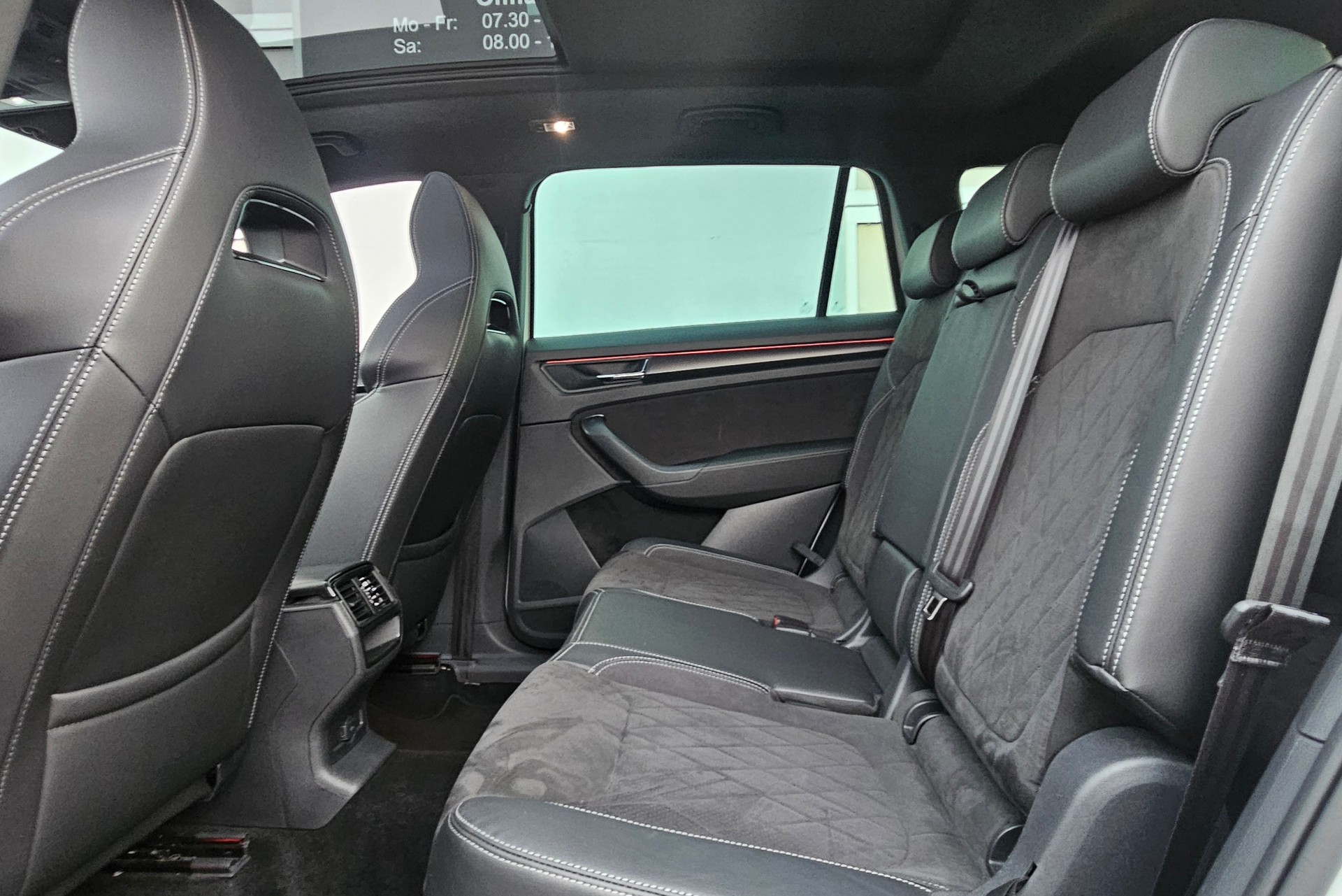 SKODA Kodiaq 2.0 TDI CR SportLine 4x4 DSG-image-8