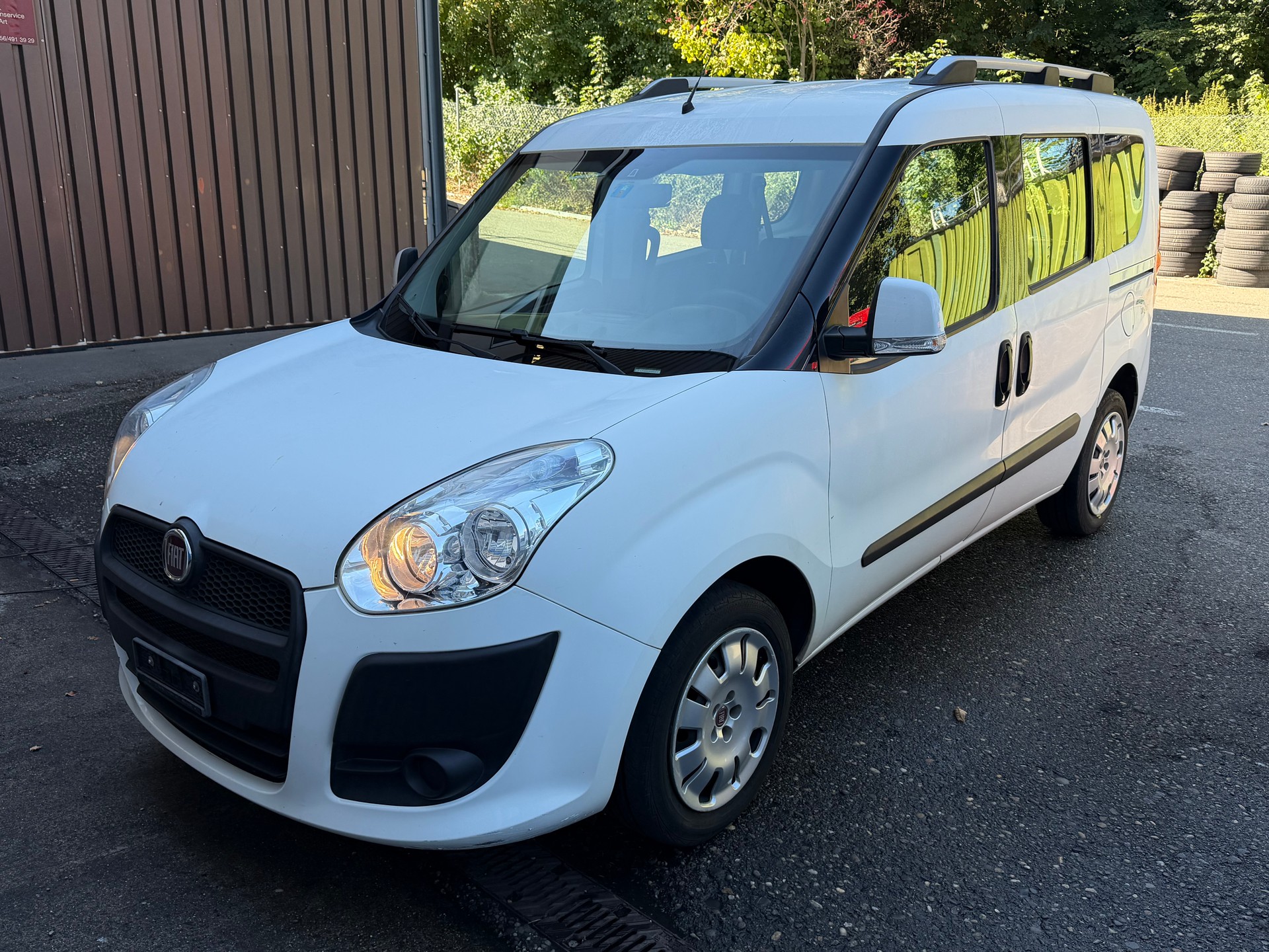 FIAT Doblò 1.4 T-jet NaturalPower Dynamic-image-1