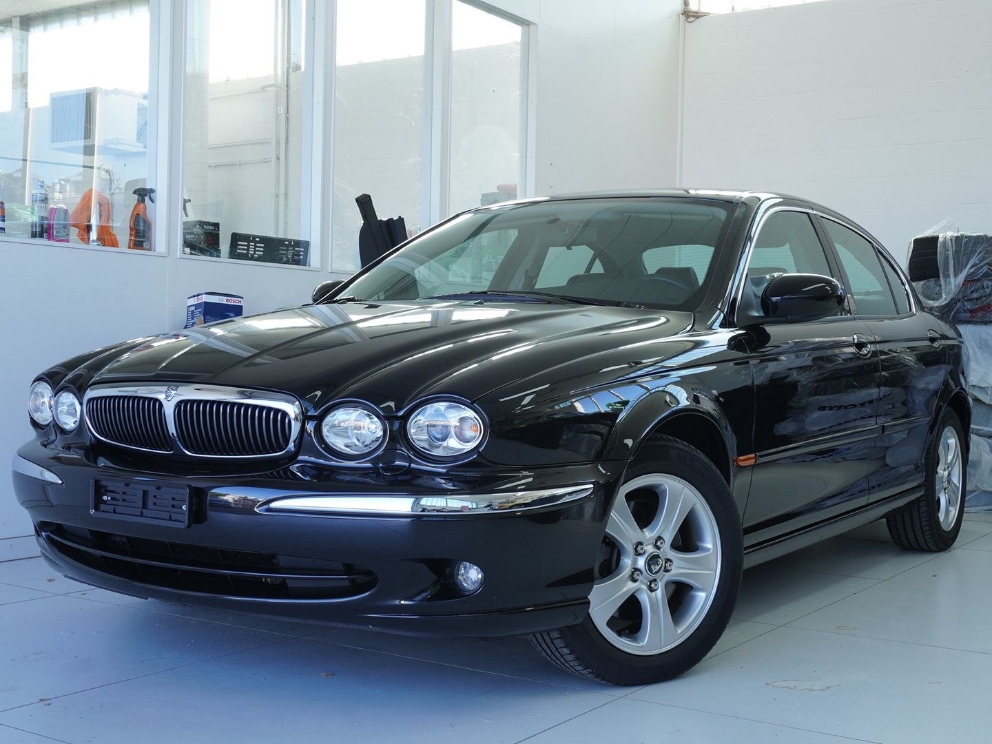 JAGUAR X-Type 3.0 V6 Traction4 Executive-image-0