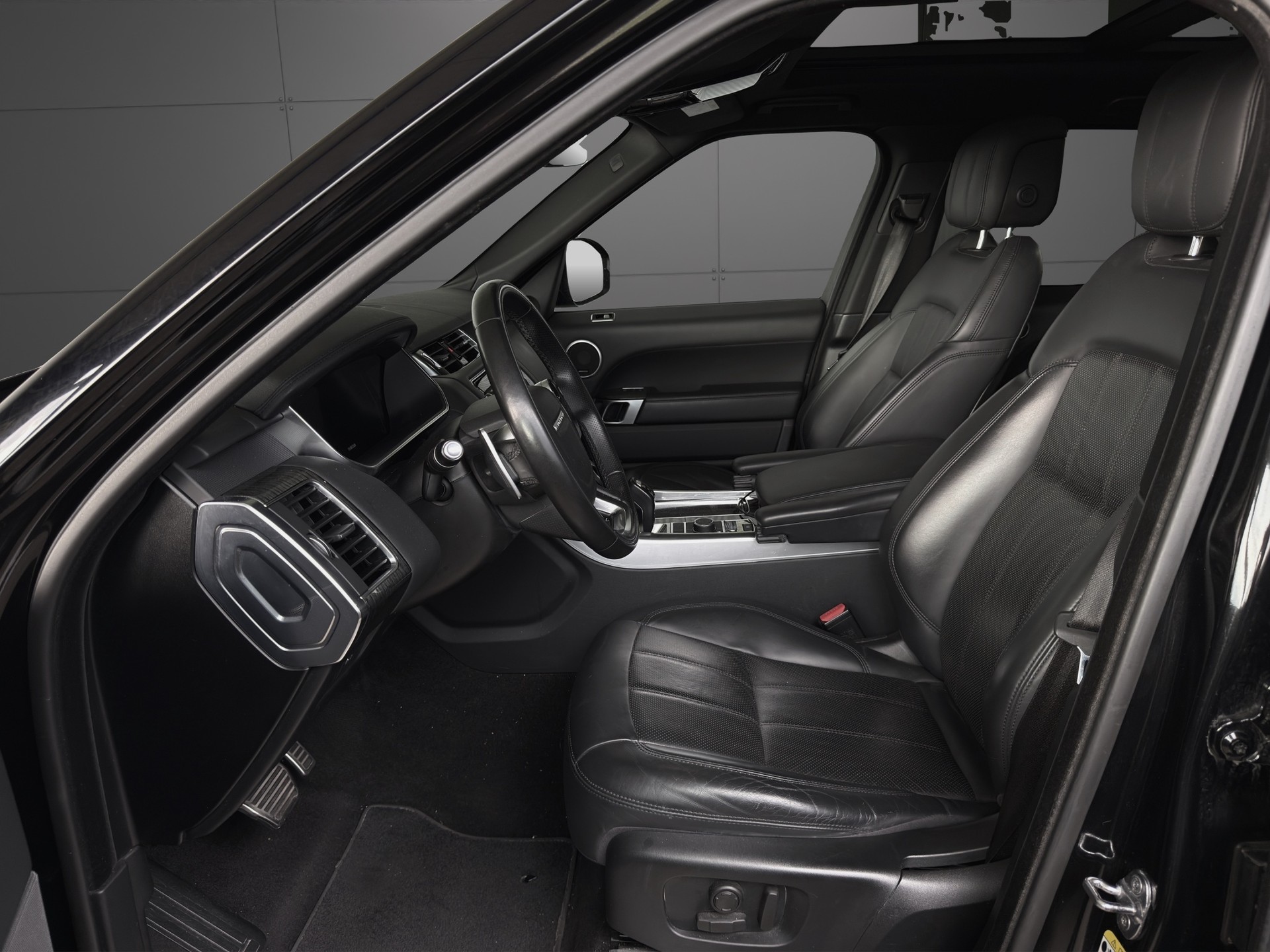 LAND ROVER Range Rover Sport 5.0 V8 S/C HSE Dynamic Automatic-image-4
