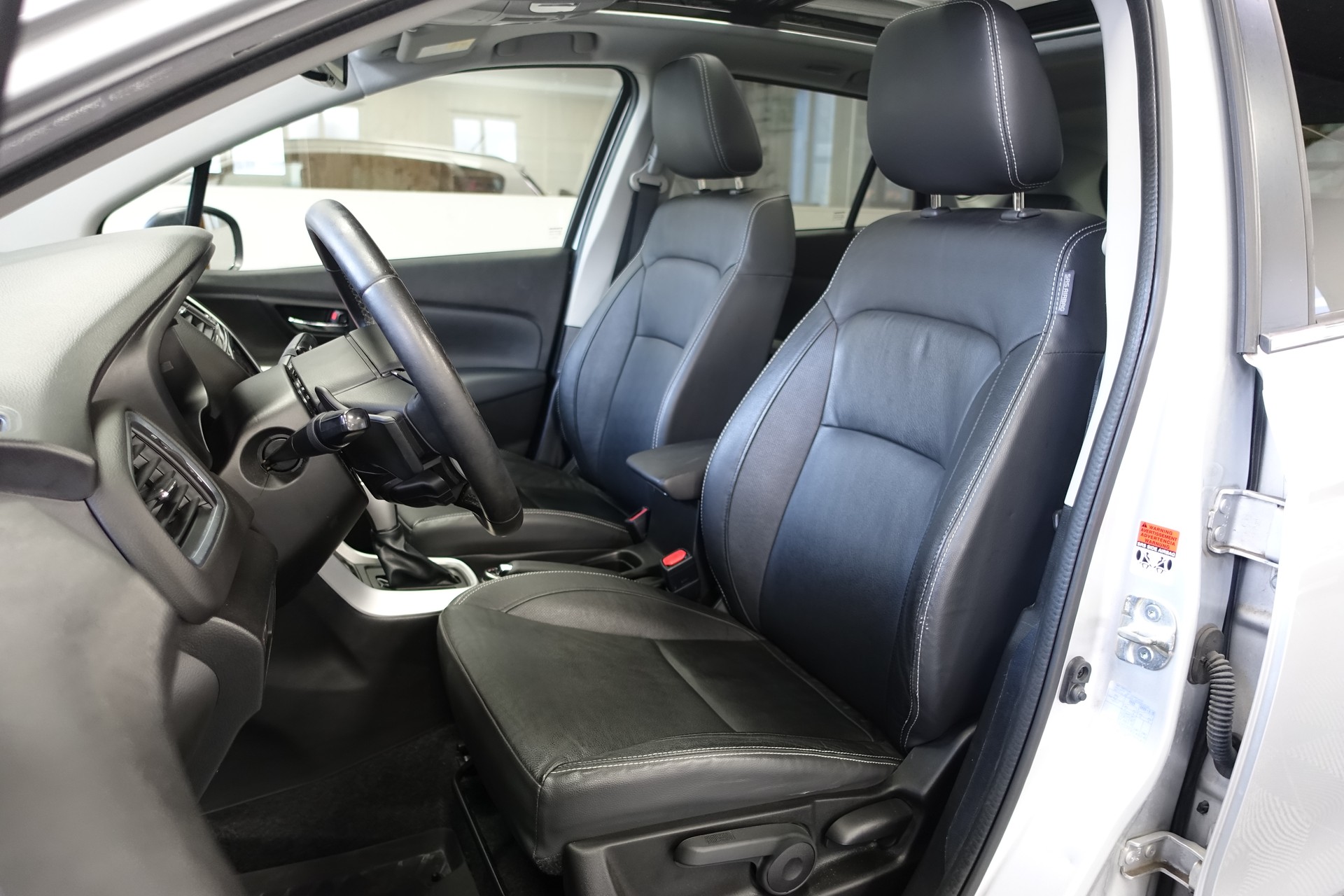 SUZUKI SX4 S-Cross 1.4 T Compact Top 4x4-image-12