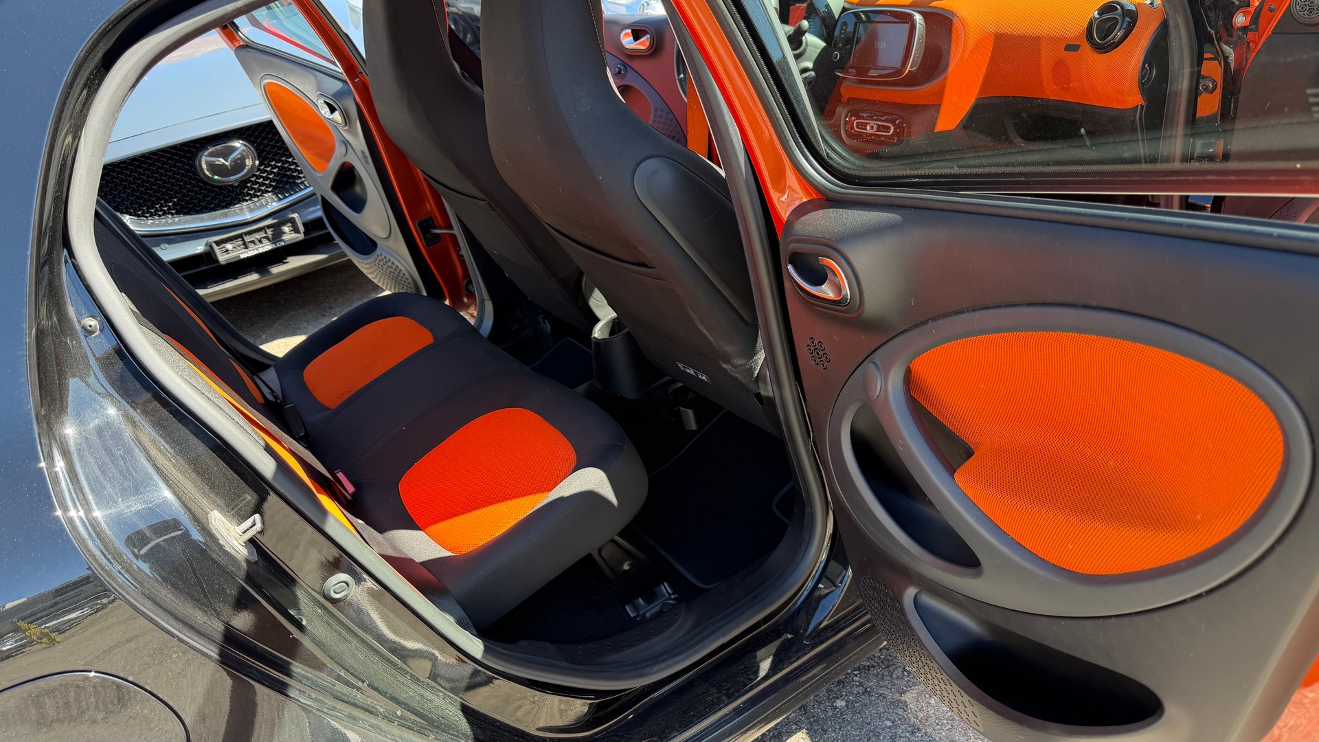 SMART forfour passion twinmatic-image-11