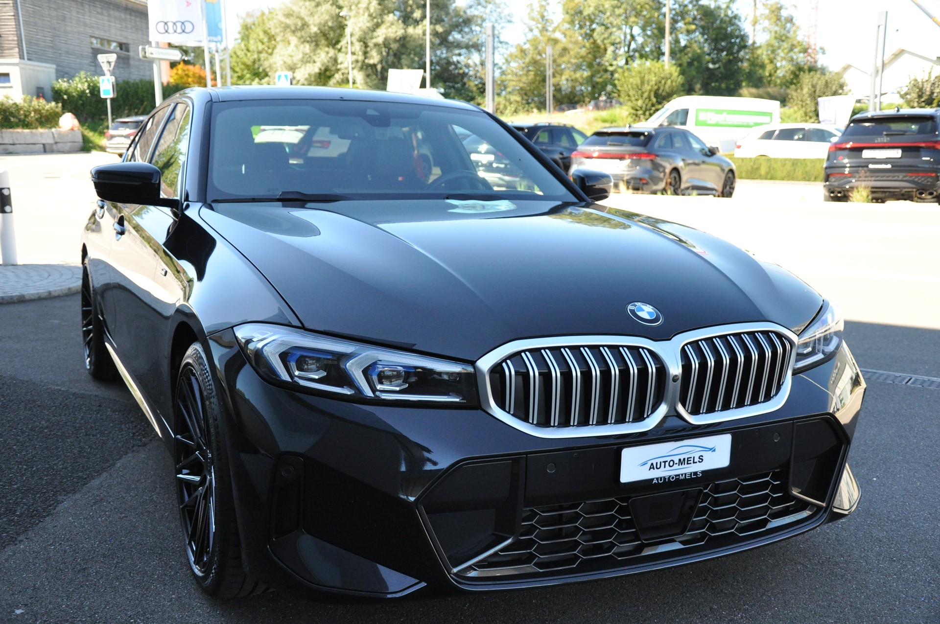 BMW 330i Limousine xDrive-image-5