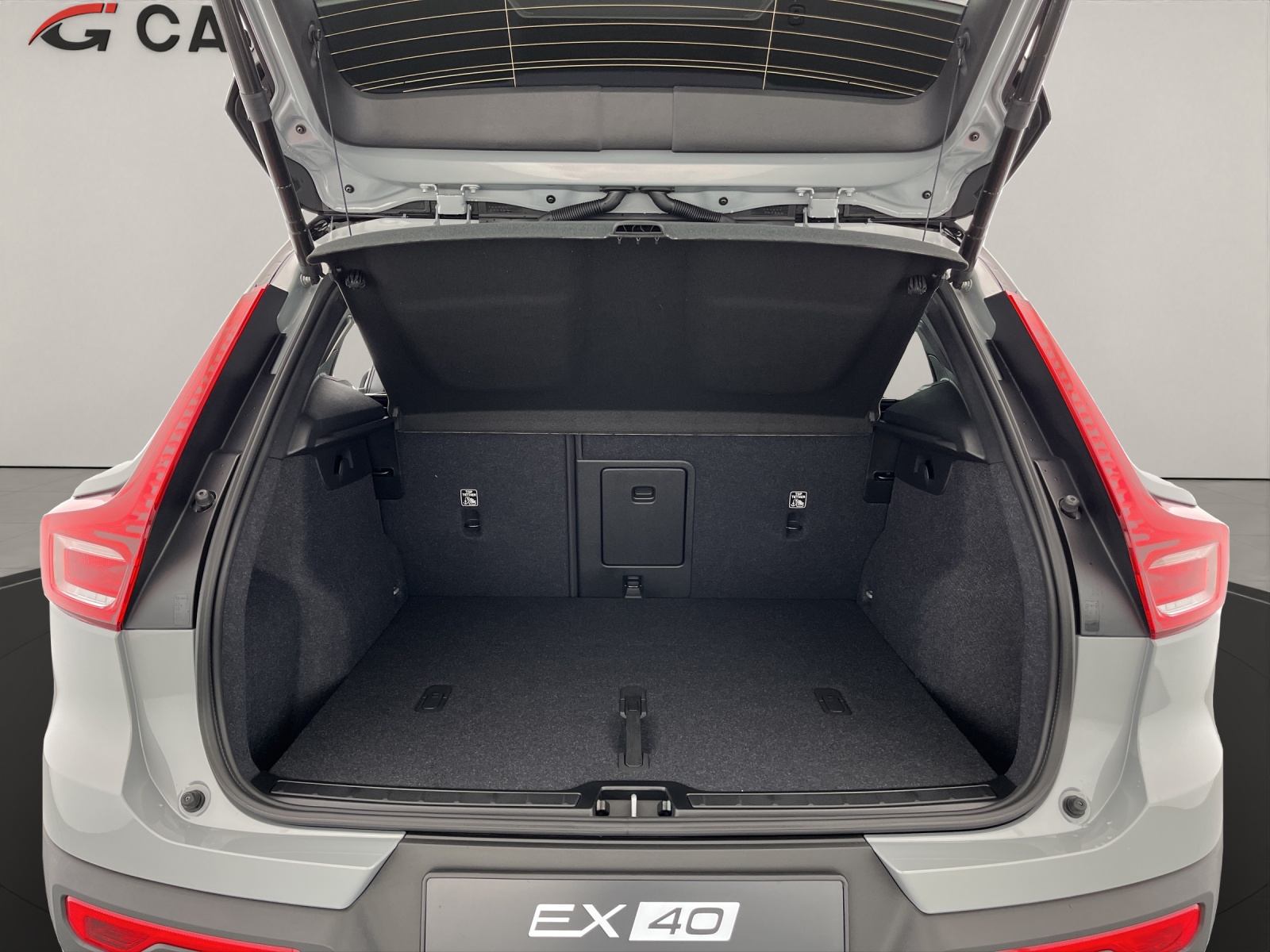 VOLVO EX40 Twin Performance Ultra AWD-image-5