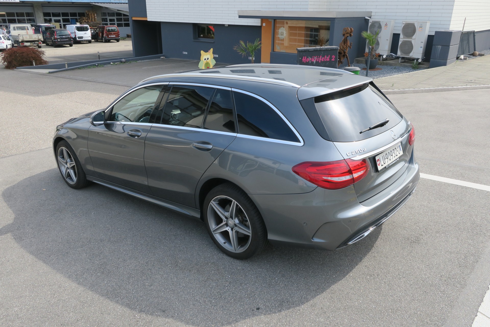 MERCEDES-BENZ C250 CDI AMG Line 4 Matic 9-G Tronic-image-1