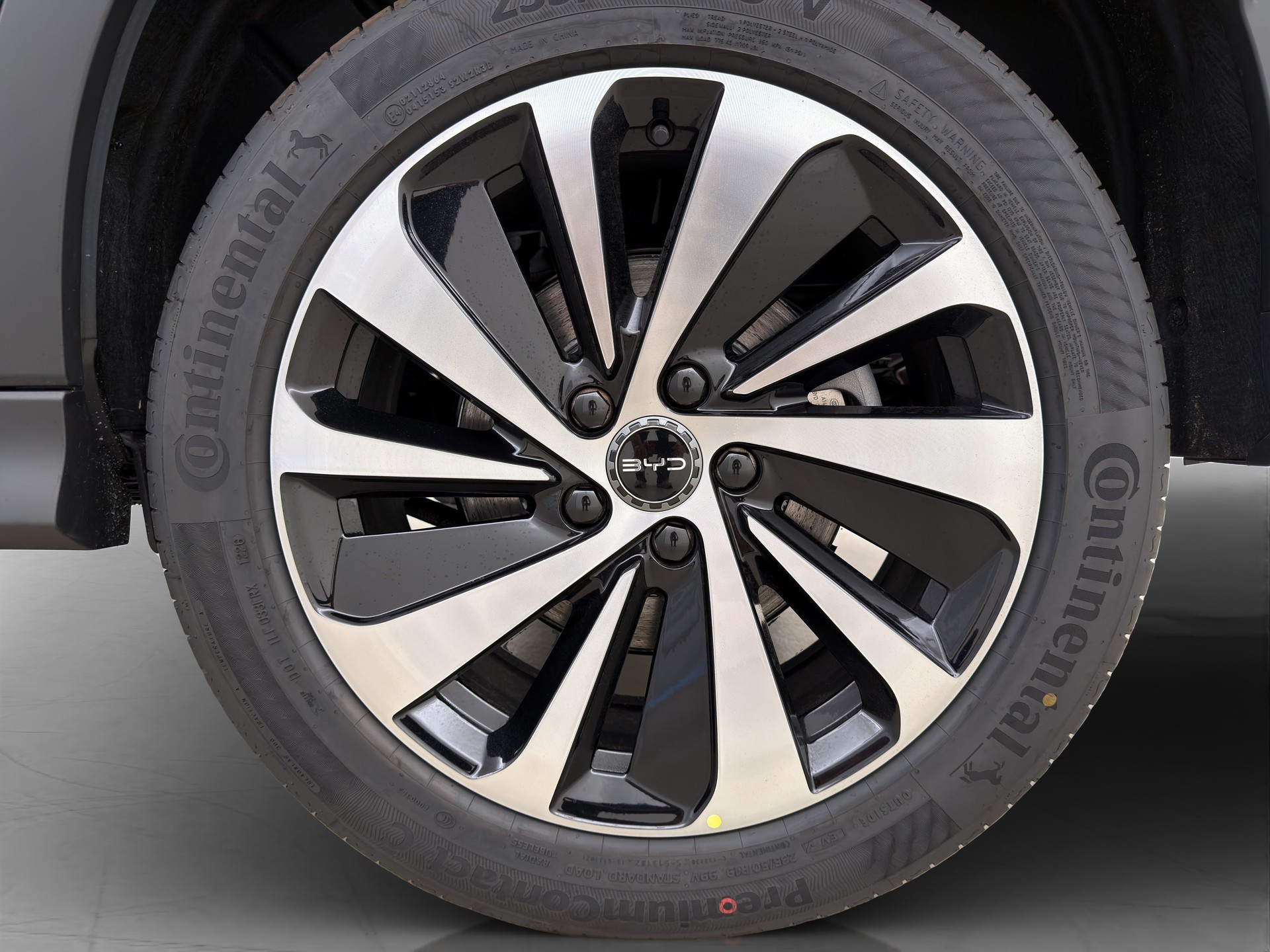 BYD Seal U DM-i Design AWD-image-5