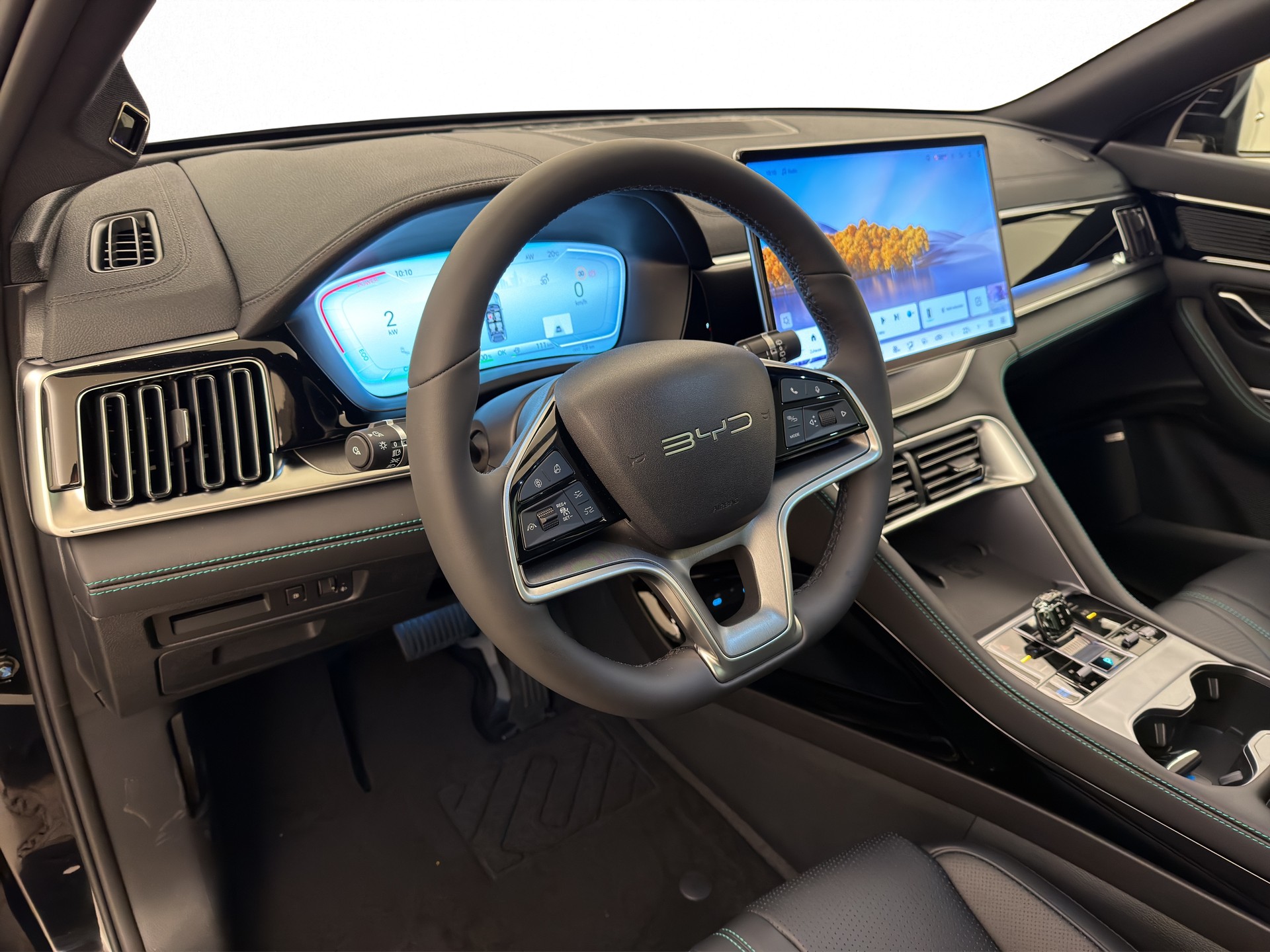 BYD Seal U DM-i Design AWD-image-13