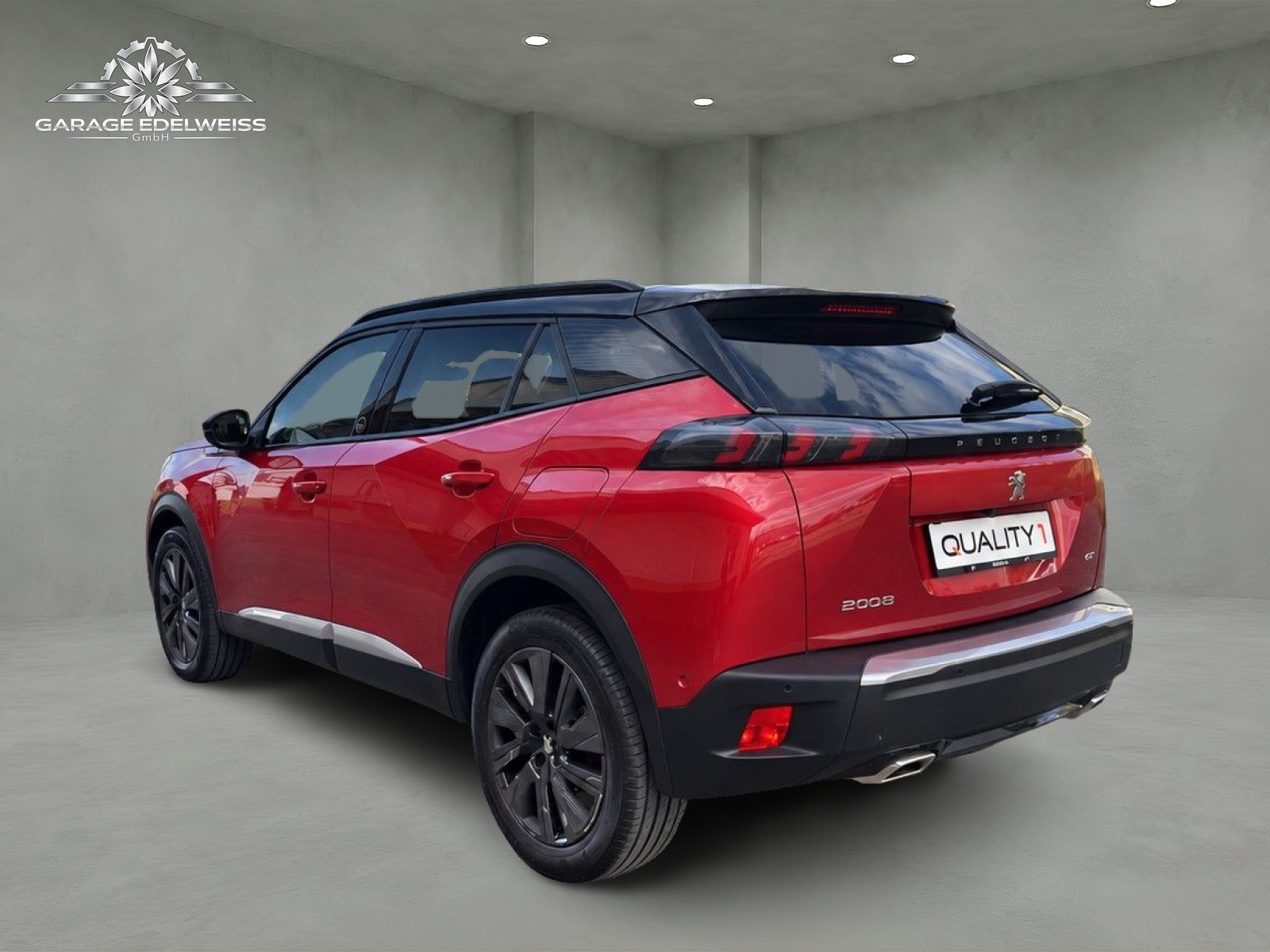 PEUGEOT 2008 1.2 PureTech GT Pack EAT8-showroom-element-2