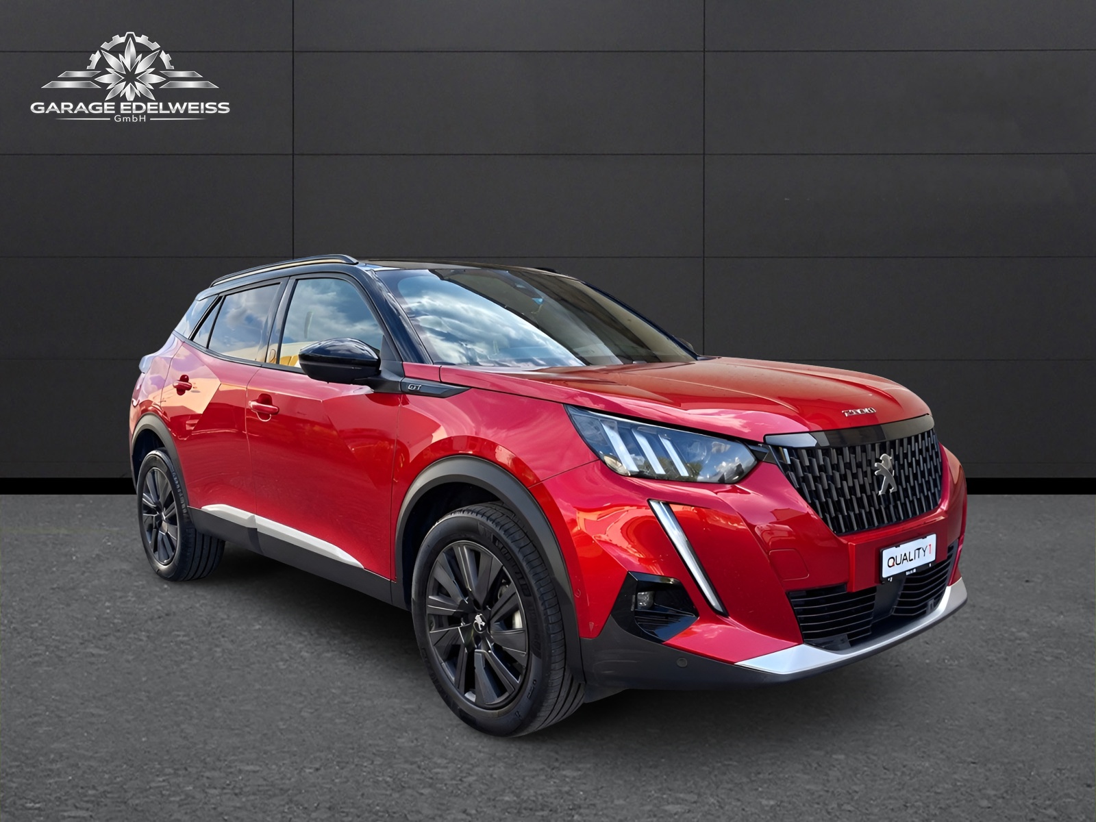 PEUGEOT 2008 1.2 PureTech GT Pack EAT8-image-6