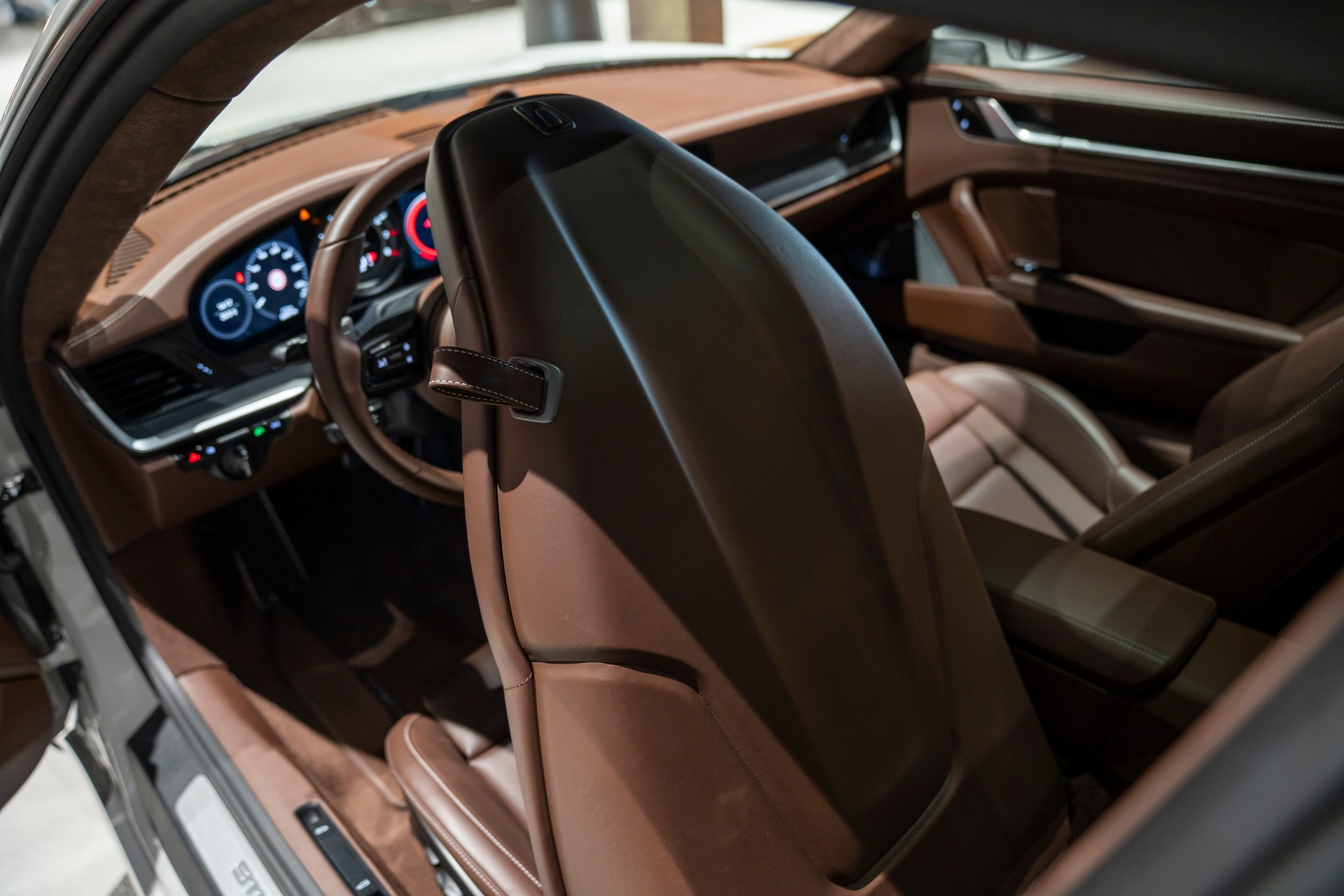 PORSCHE 911 Turbo PDK-image-17