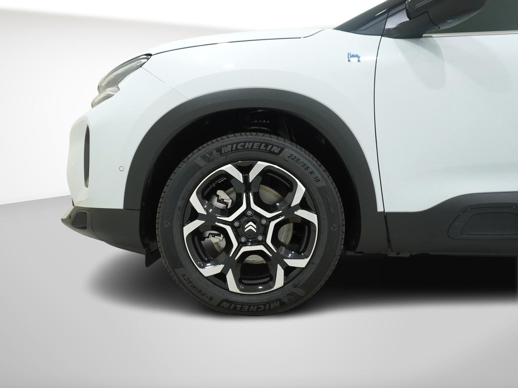 CITROEN C5 Aircross 1.6 Plug-in Hybrid Swiss Edition-image-5