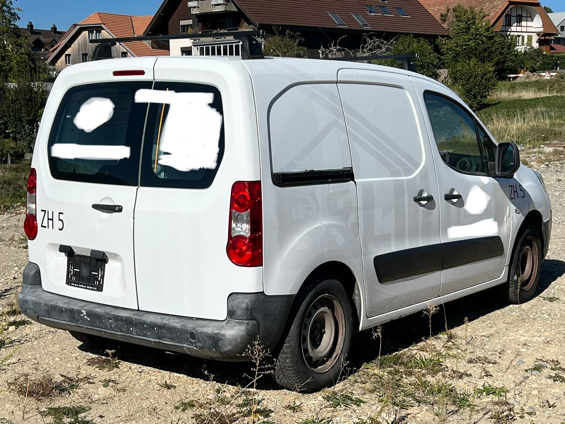 PEUGEOT Partner 1.6 HDI Urban-image-5