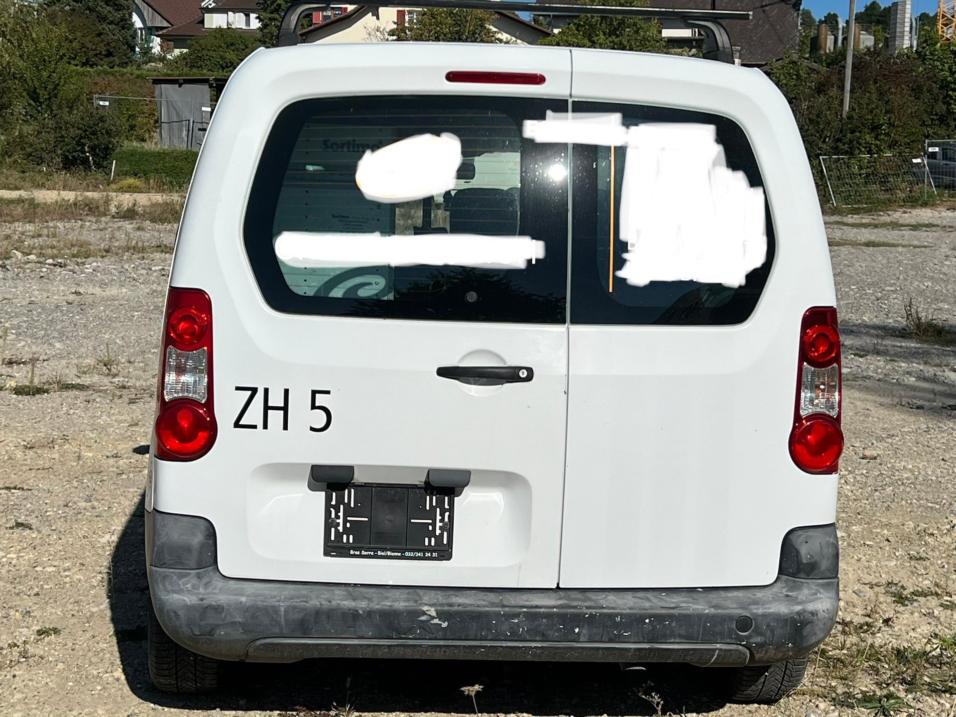 PEUGEOT Partner 1.6 HDI Urban-image-4