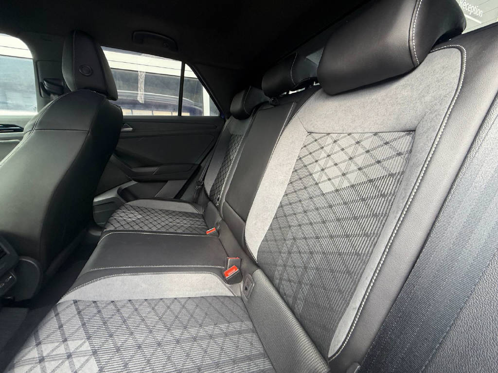 VW T-Roc 2.0 TSI R-Line DSG 4motion-image-9