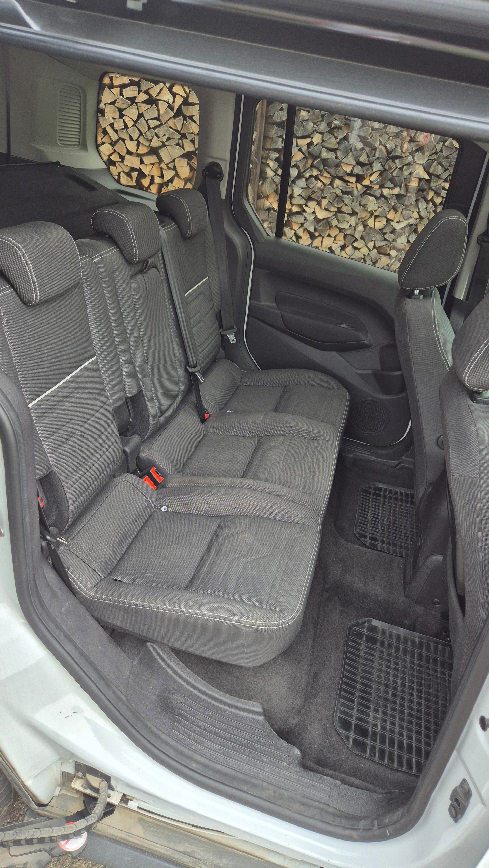 FORD Tourneo Connect 1.5 TDCi Trend Powershift-image-10