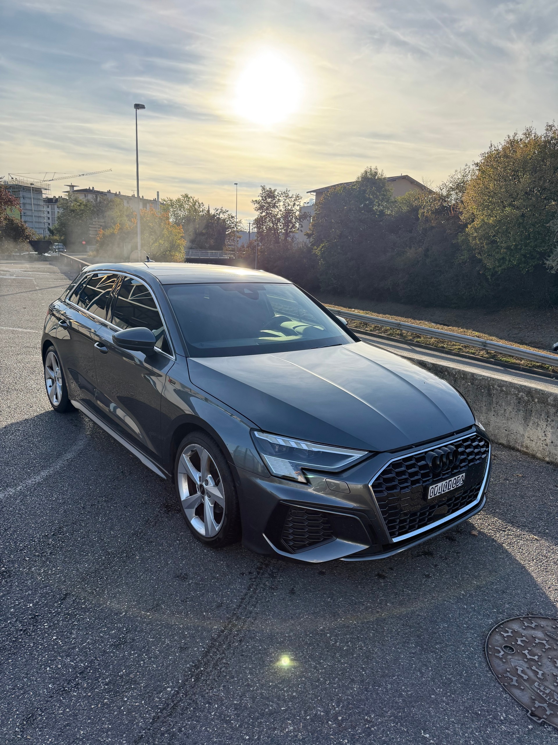 AUDI 1.5 35 TFSI S Line S-Tronic-image-0