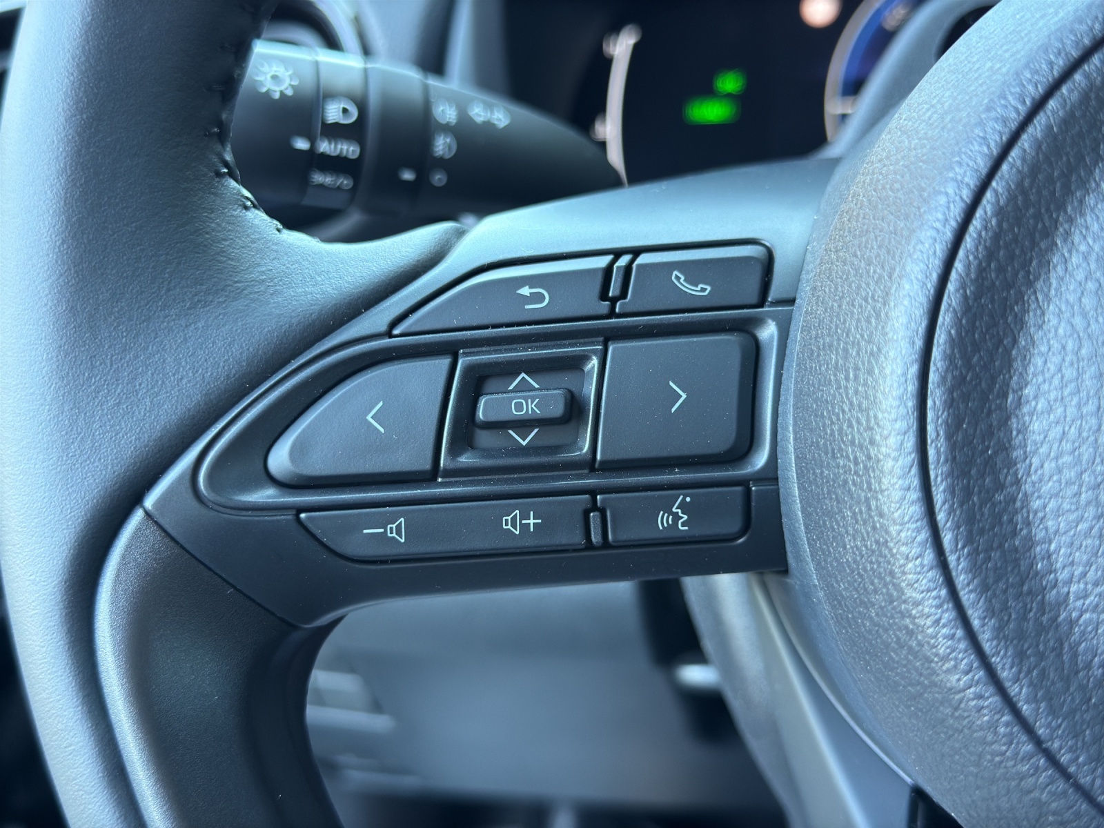 TOYOTA Yaris Cross 1.5 Style 4x2 Hybrid-image-21