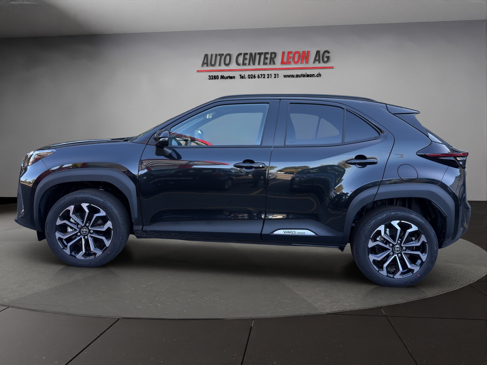 TOYOTA Yaris Cross 1.5 Style 4x2 Hybrid-image-2