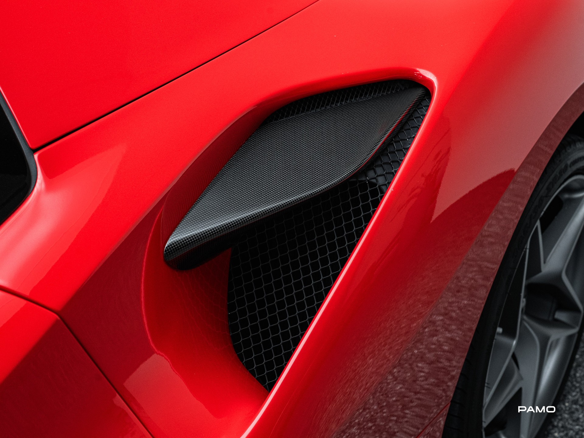 FERRARI F8 Spider-image-21