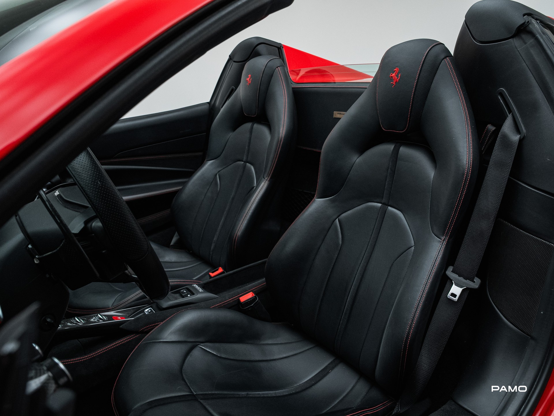 FERRARI F8 Spider-image-22